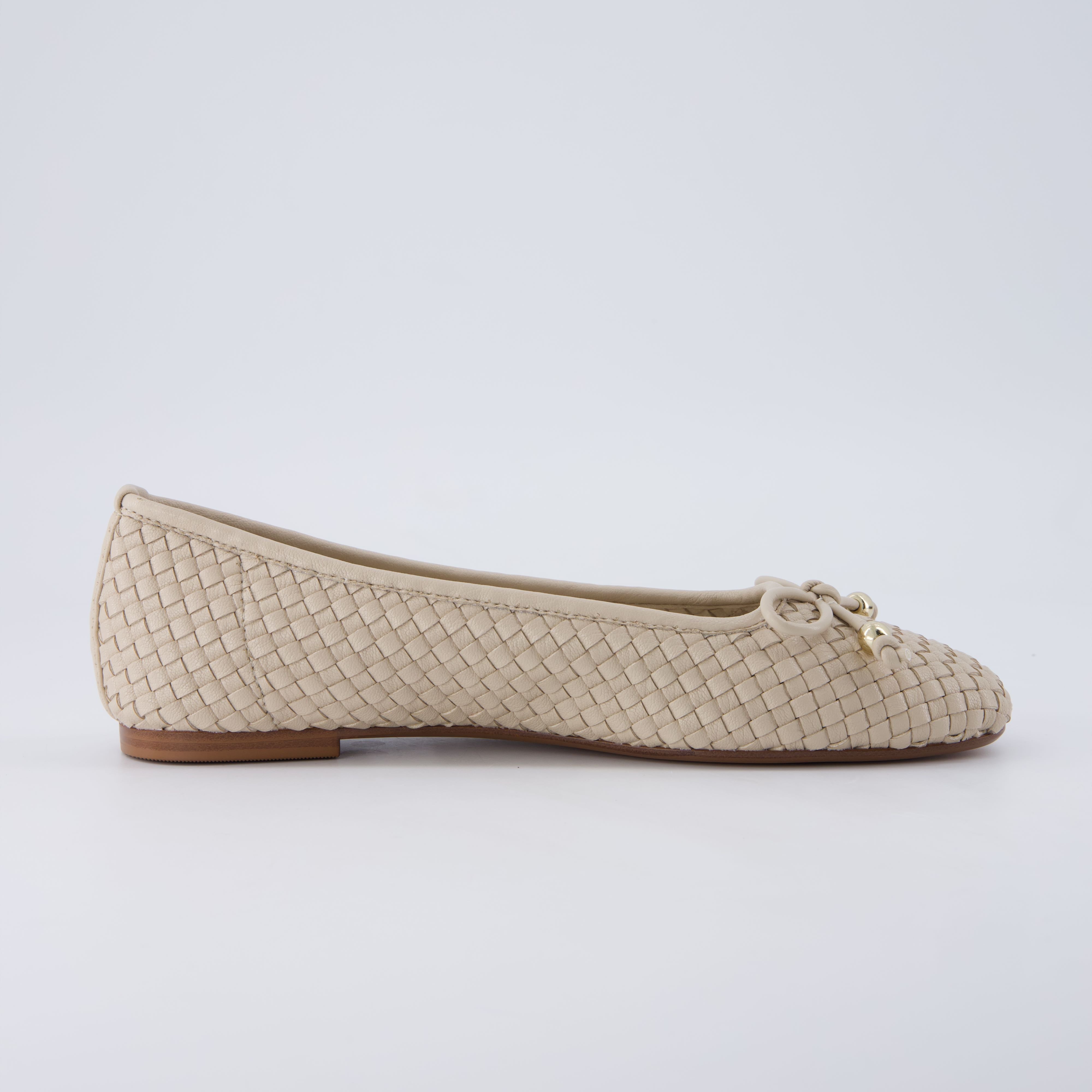 Audrey Woven Ballet Flats Wheat Medium