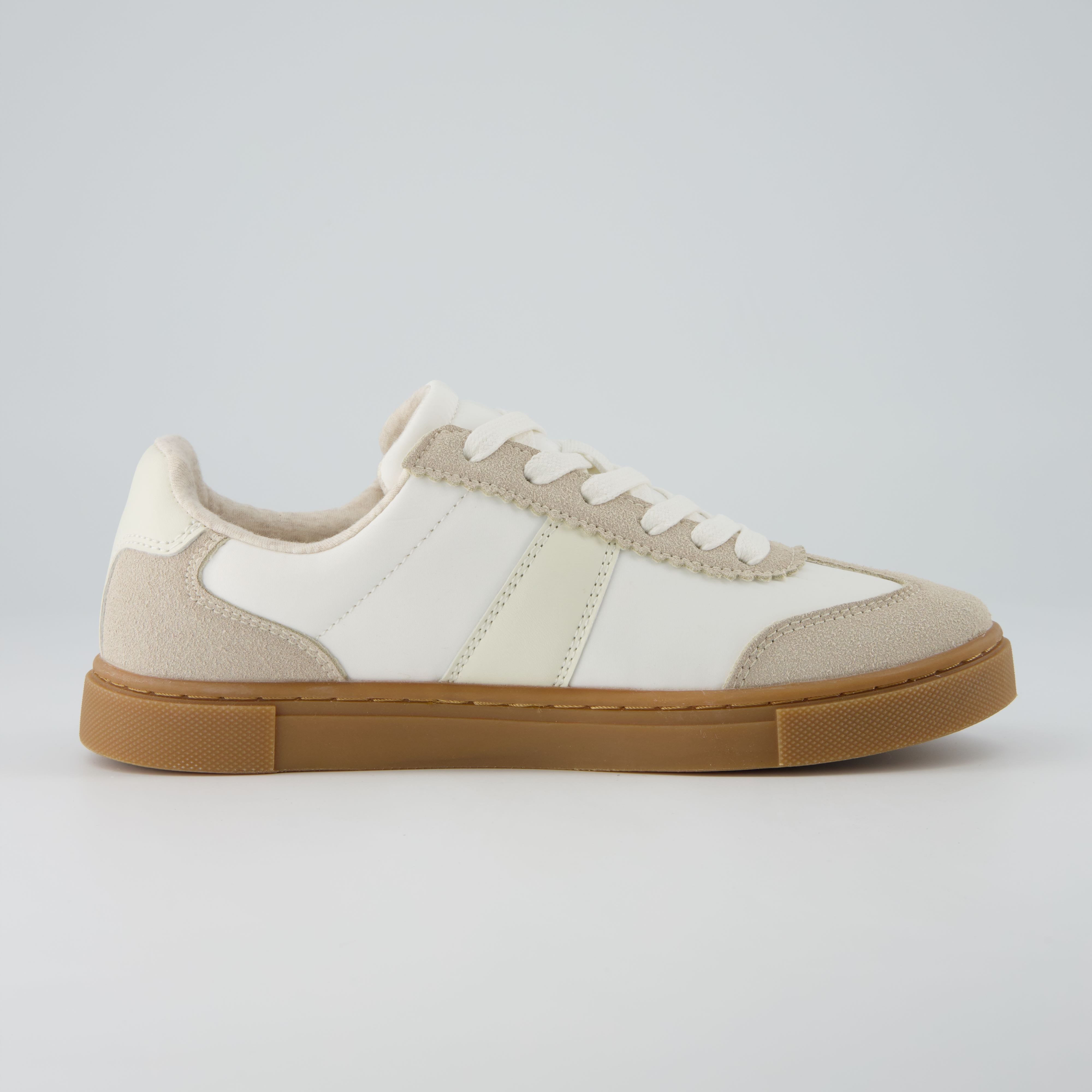 Balance Lace Up Sneaker Ivory