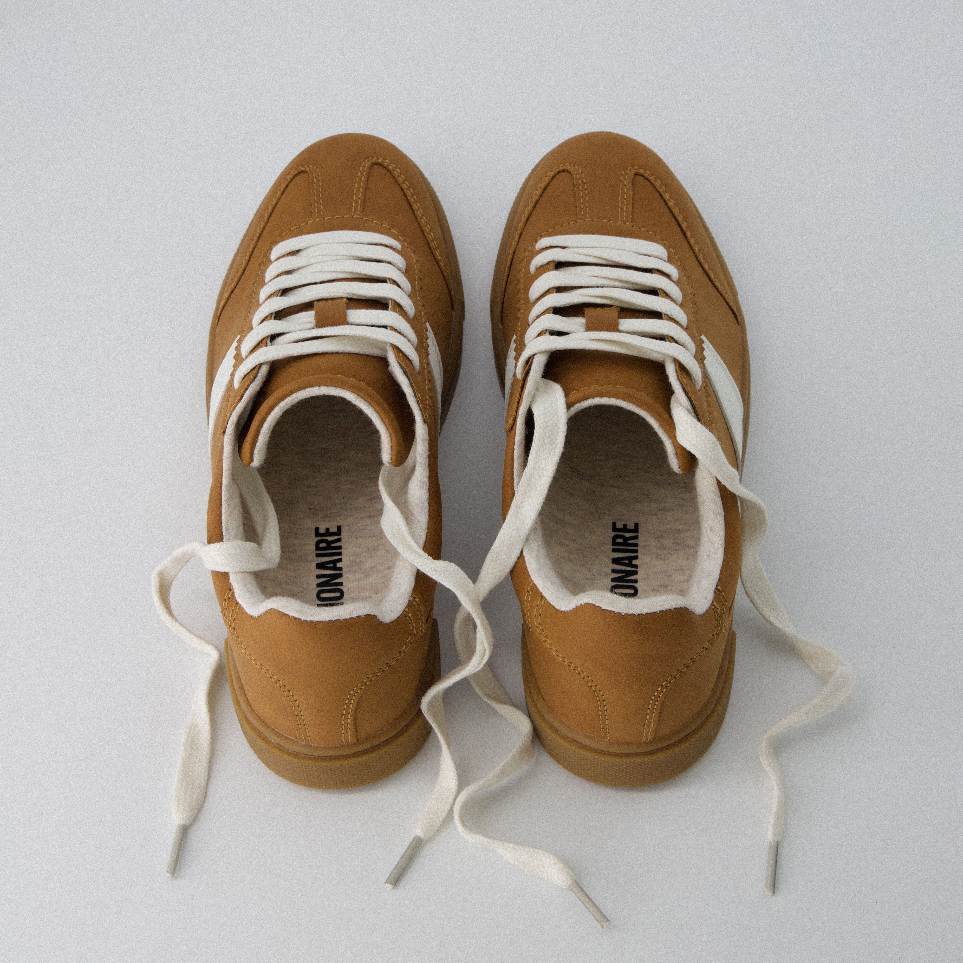 Balance Lace Up Sneaker Tan