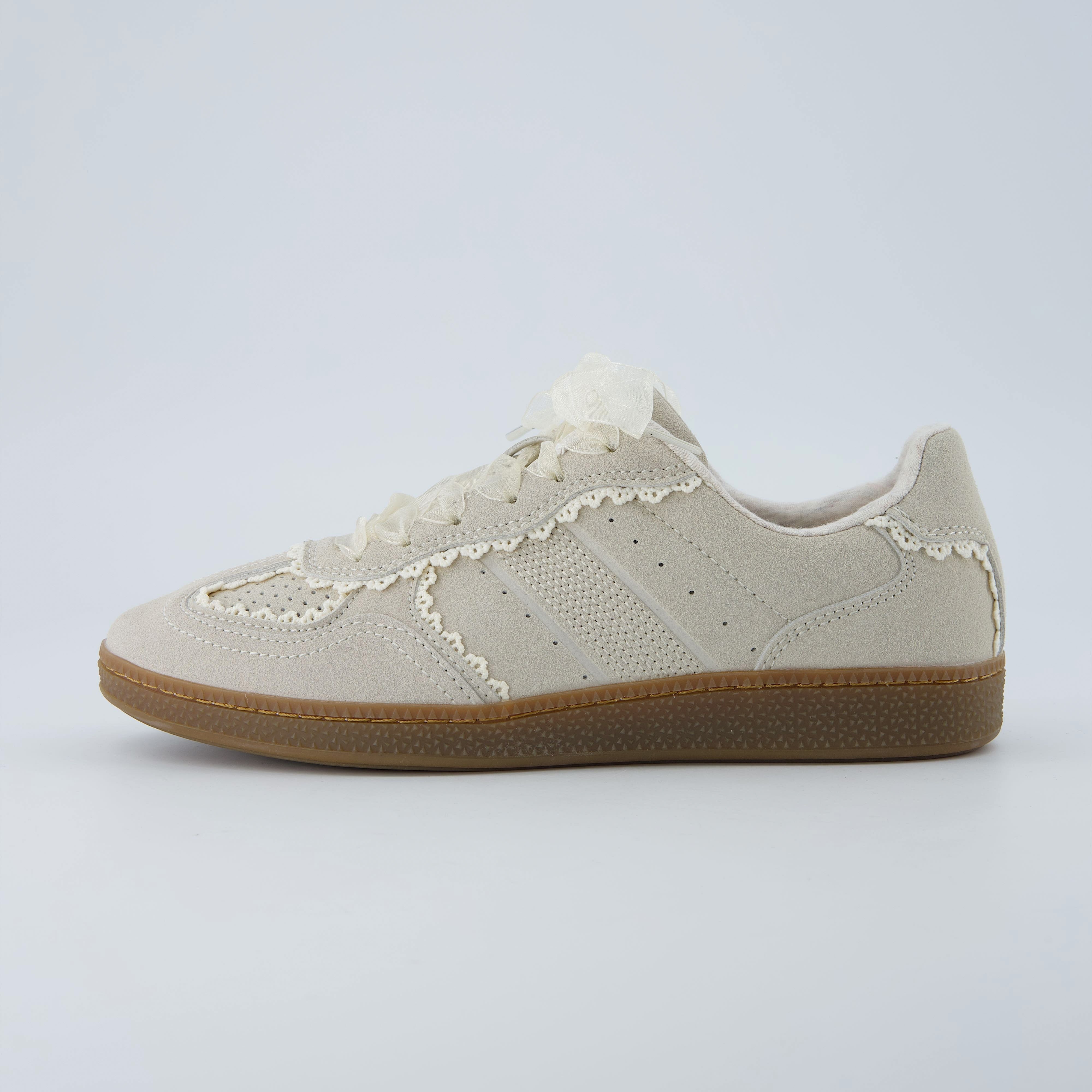 Belinda-K Lace Sneaker Ivory Medium