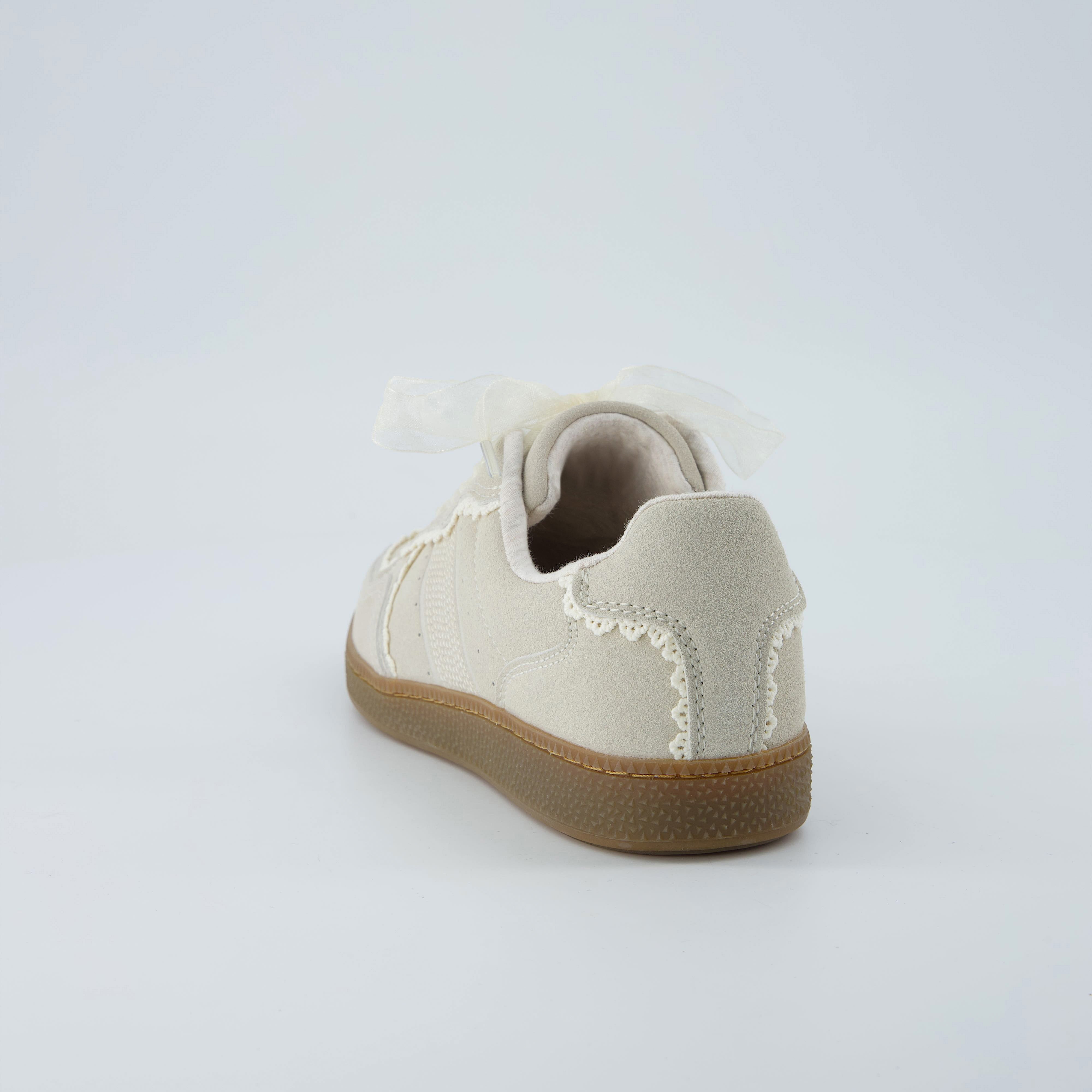 Belinda-K Lace Sneaker Ivory Medium