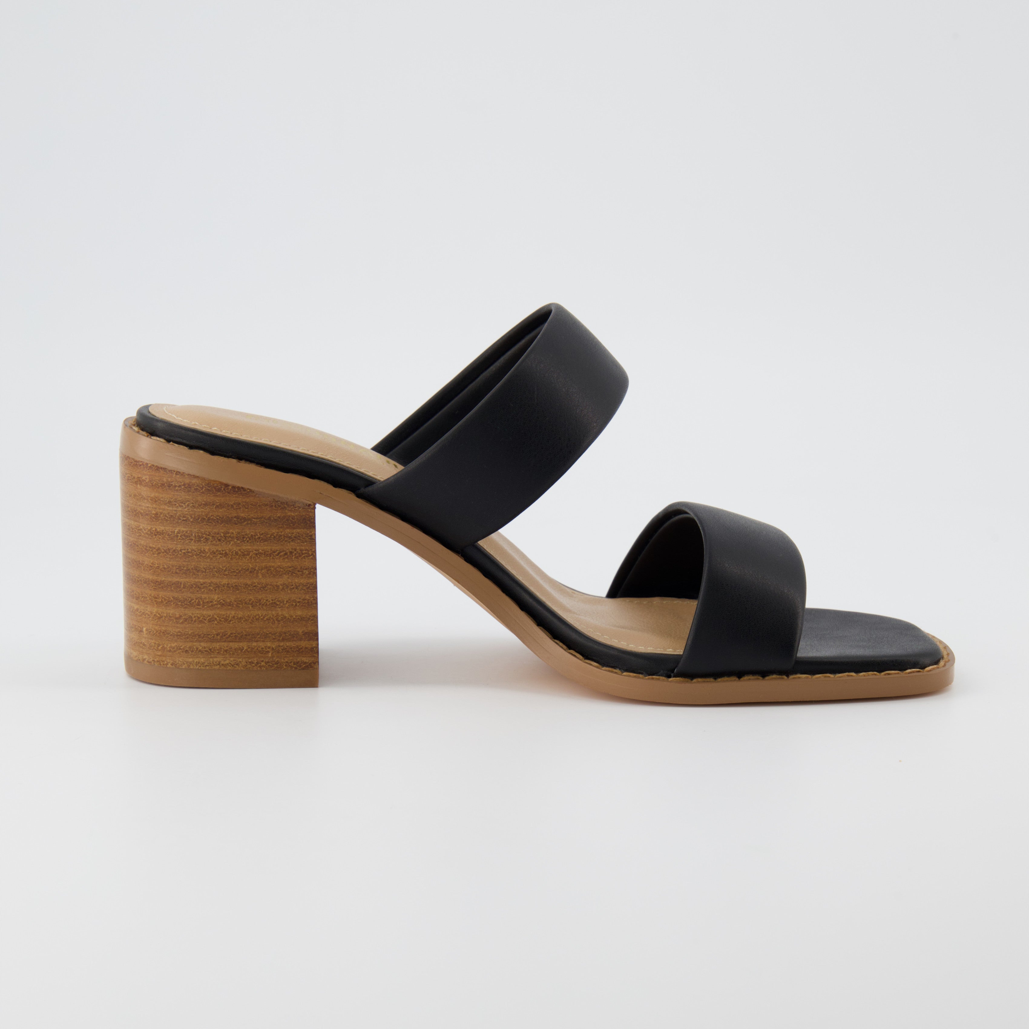 Clever Block Heeled Sandal Black