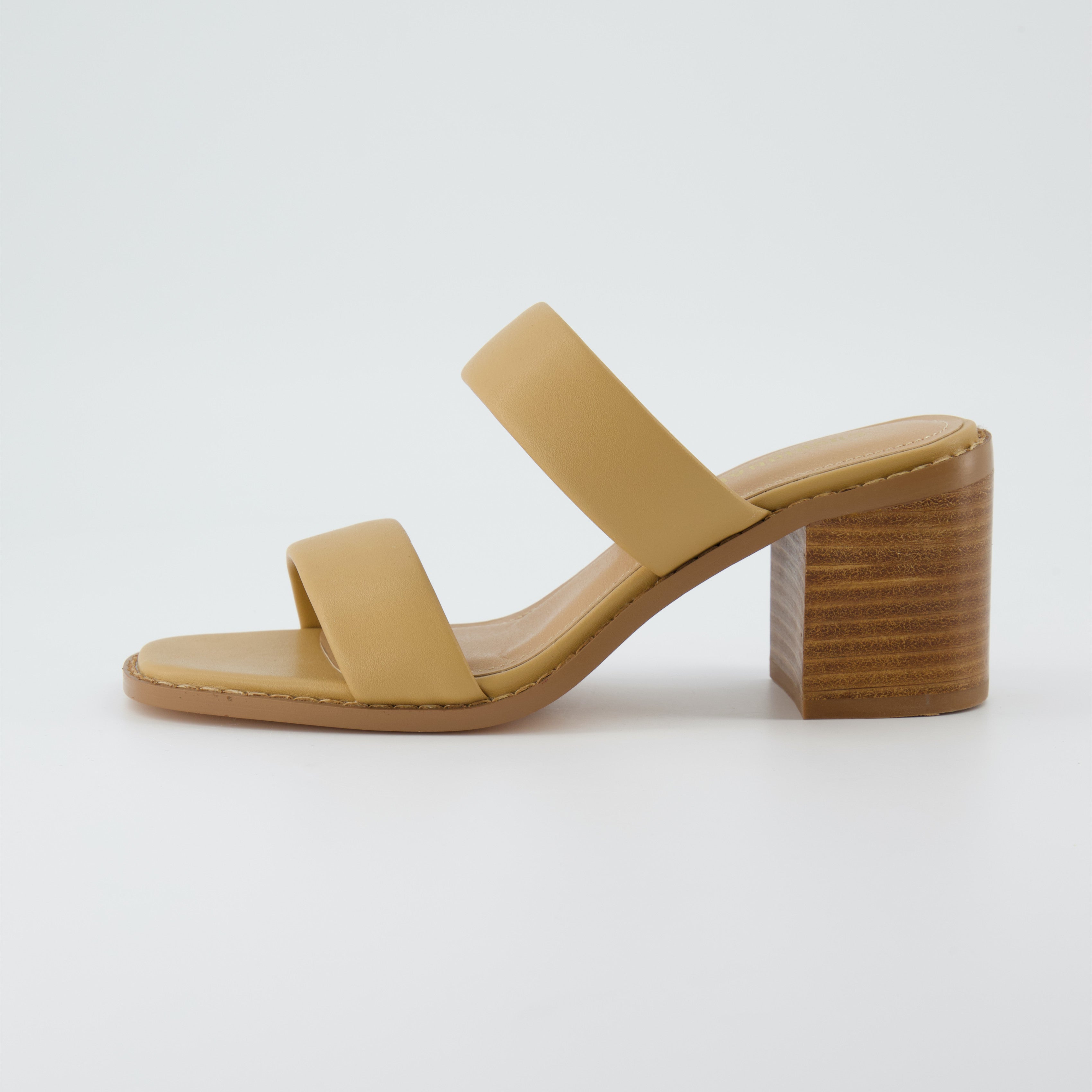 Clever Block Heeled Sandal Tan