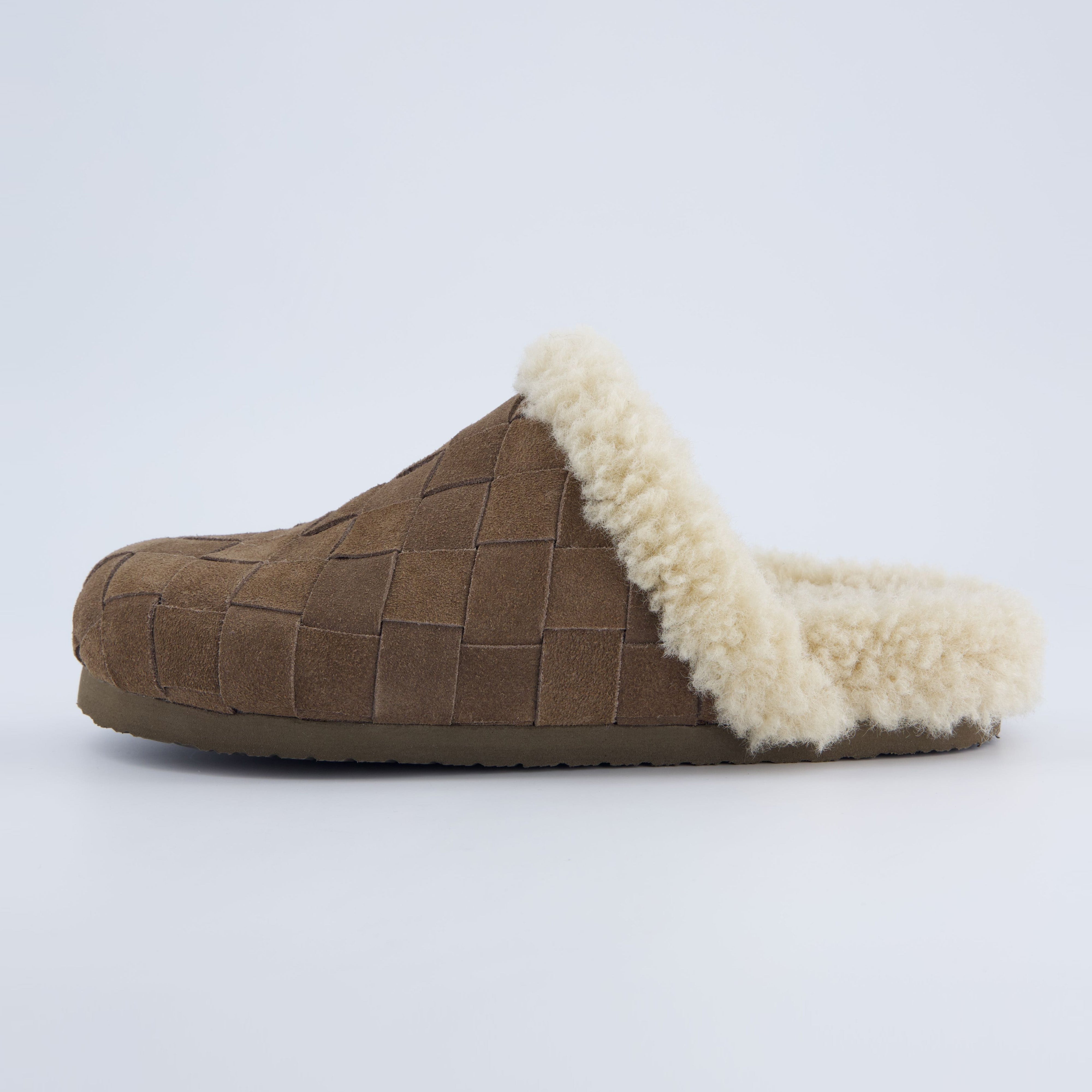 Cliche Suede Slipper Taupe