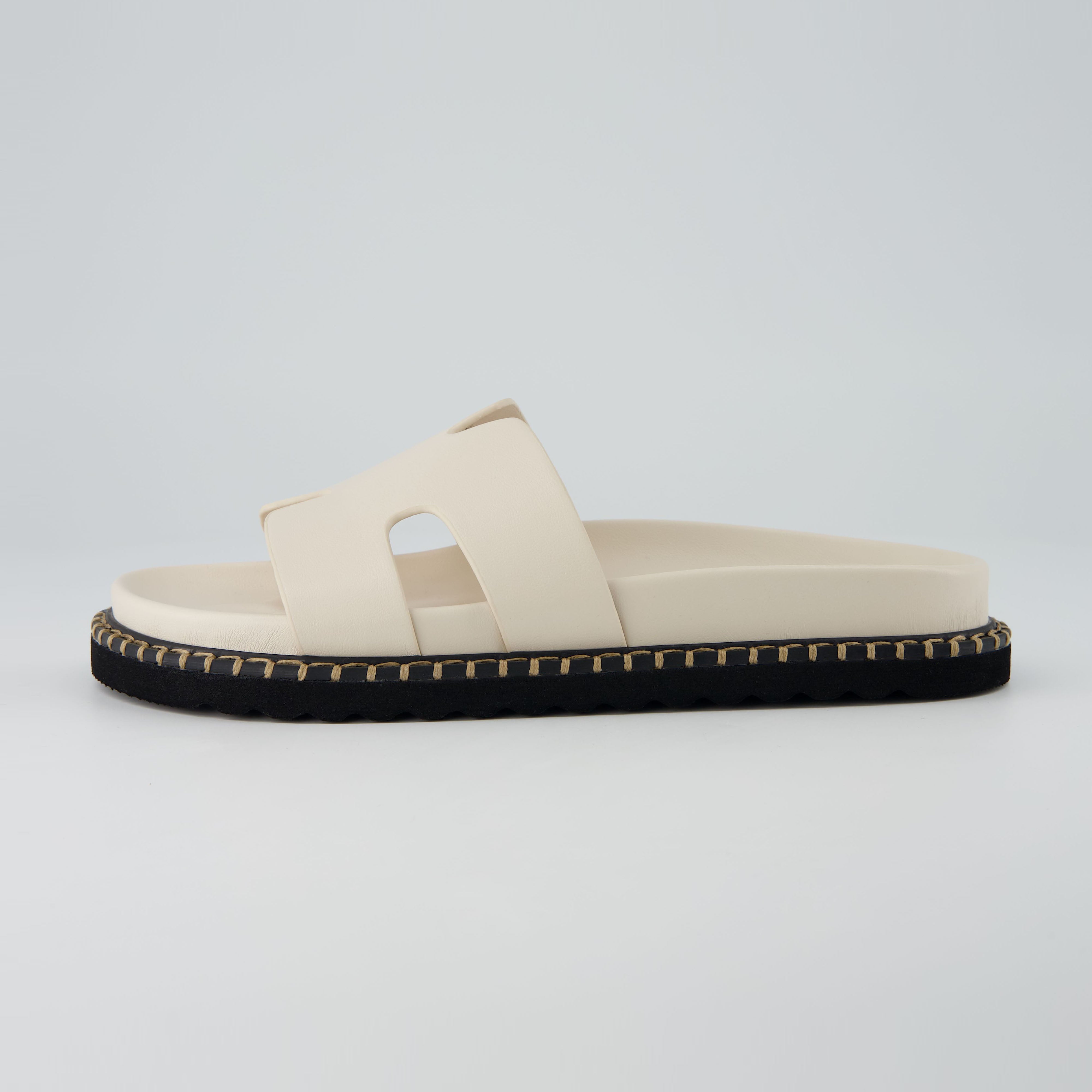 Crisp Women’s Slide Sandal Cream