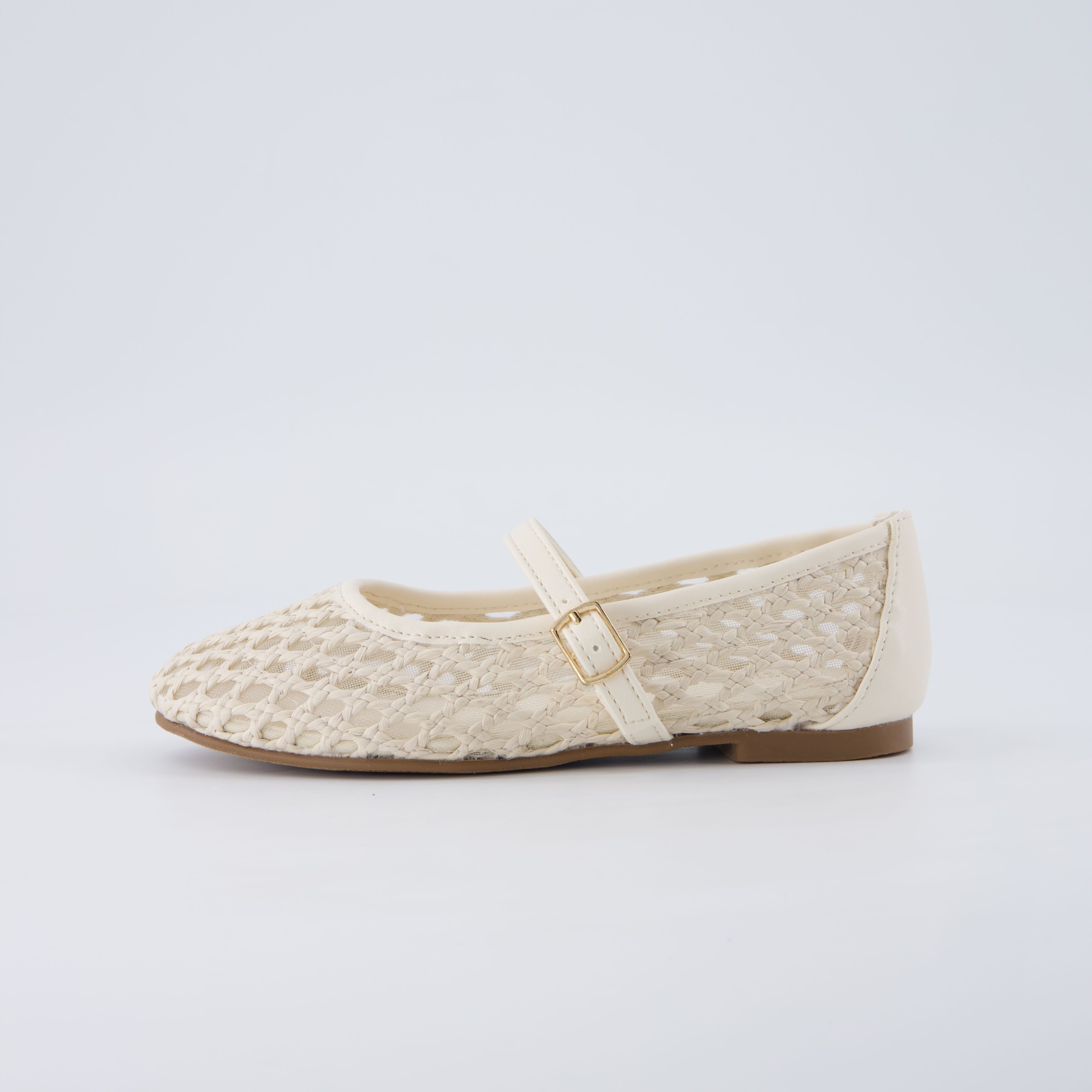 Darla Mary Jane Ballet Flats Cream Medium