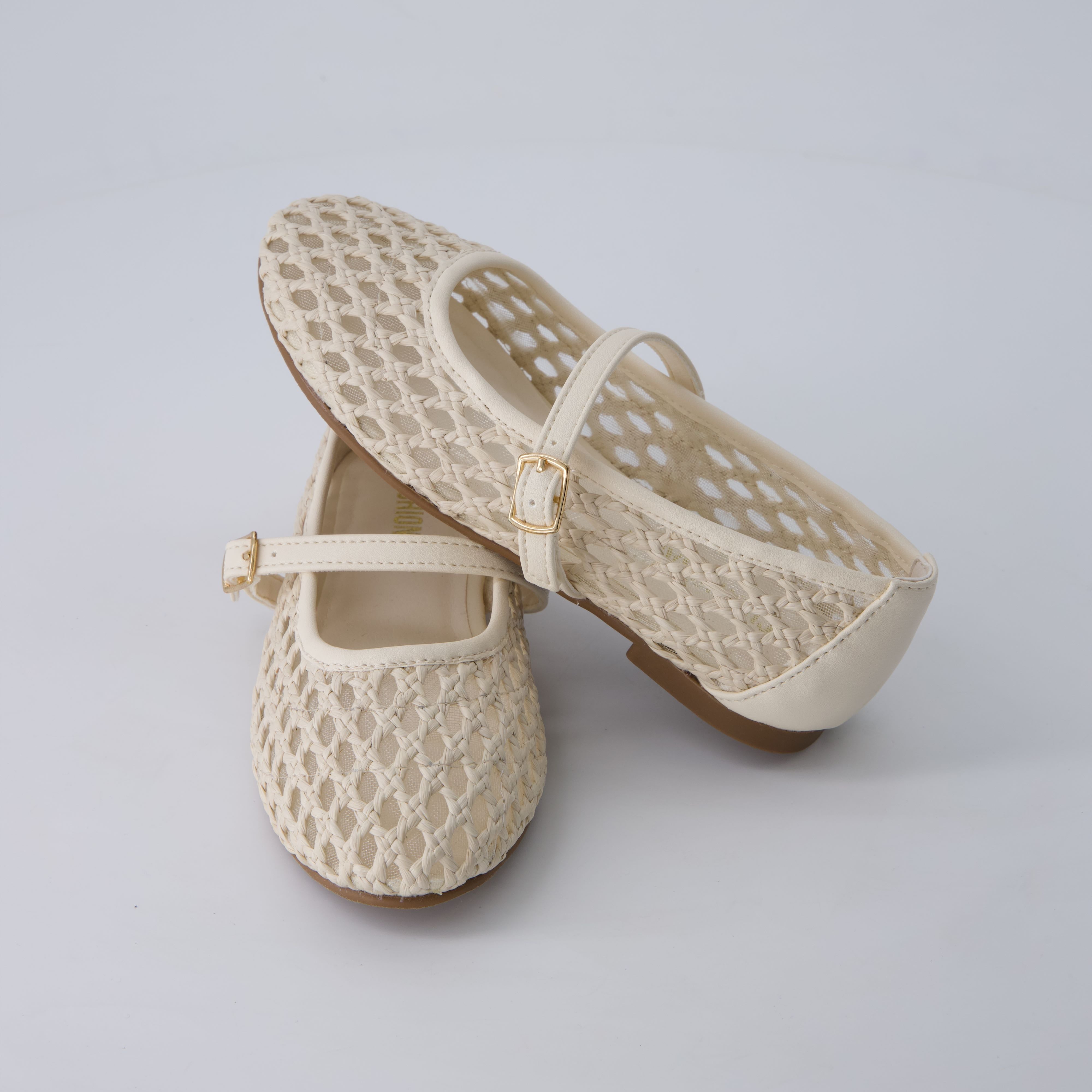 Darla Mary Jane Ballet Flats Cream Medium