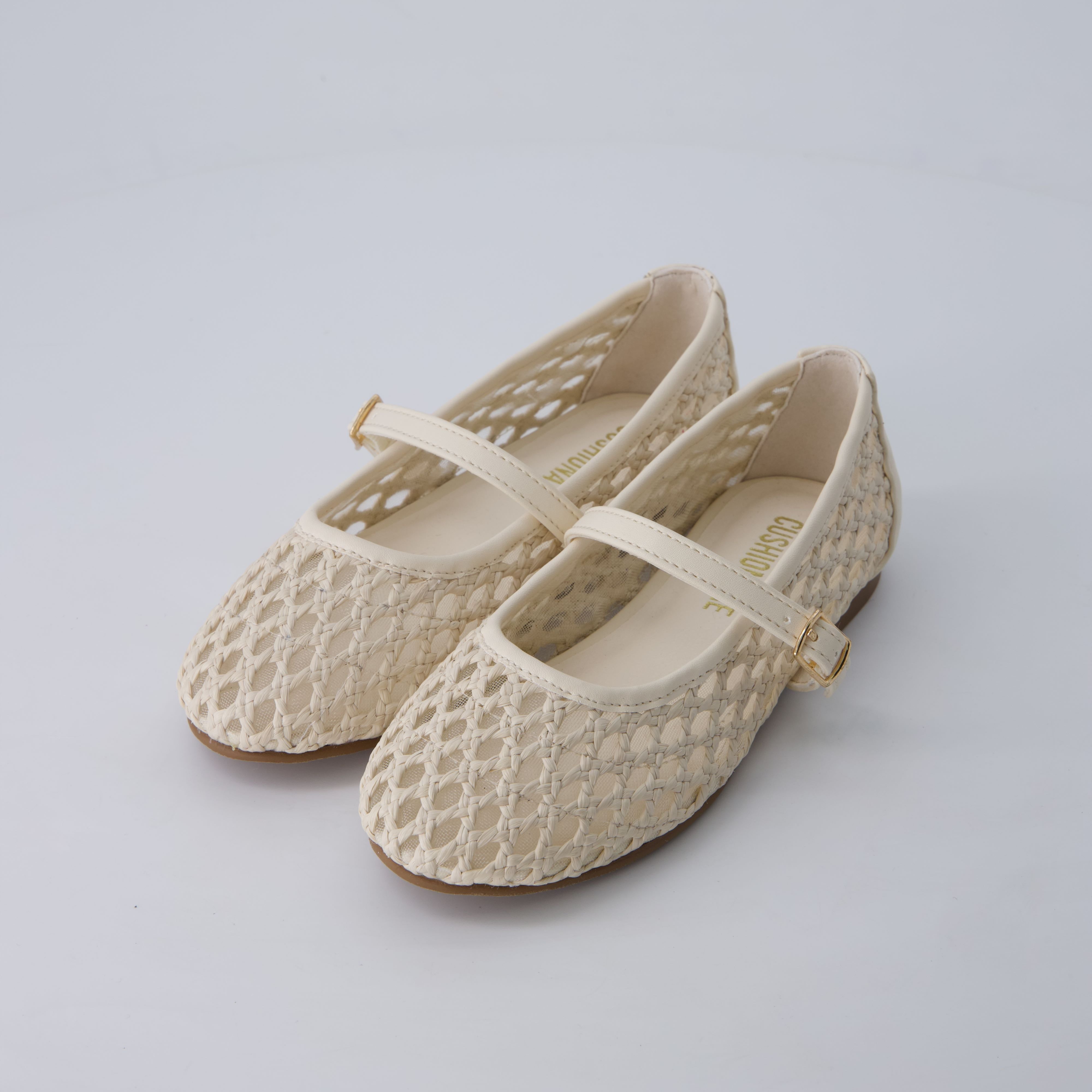 Darla Mary Jane Ballet Flats Cream Medium