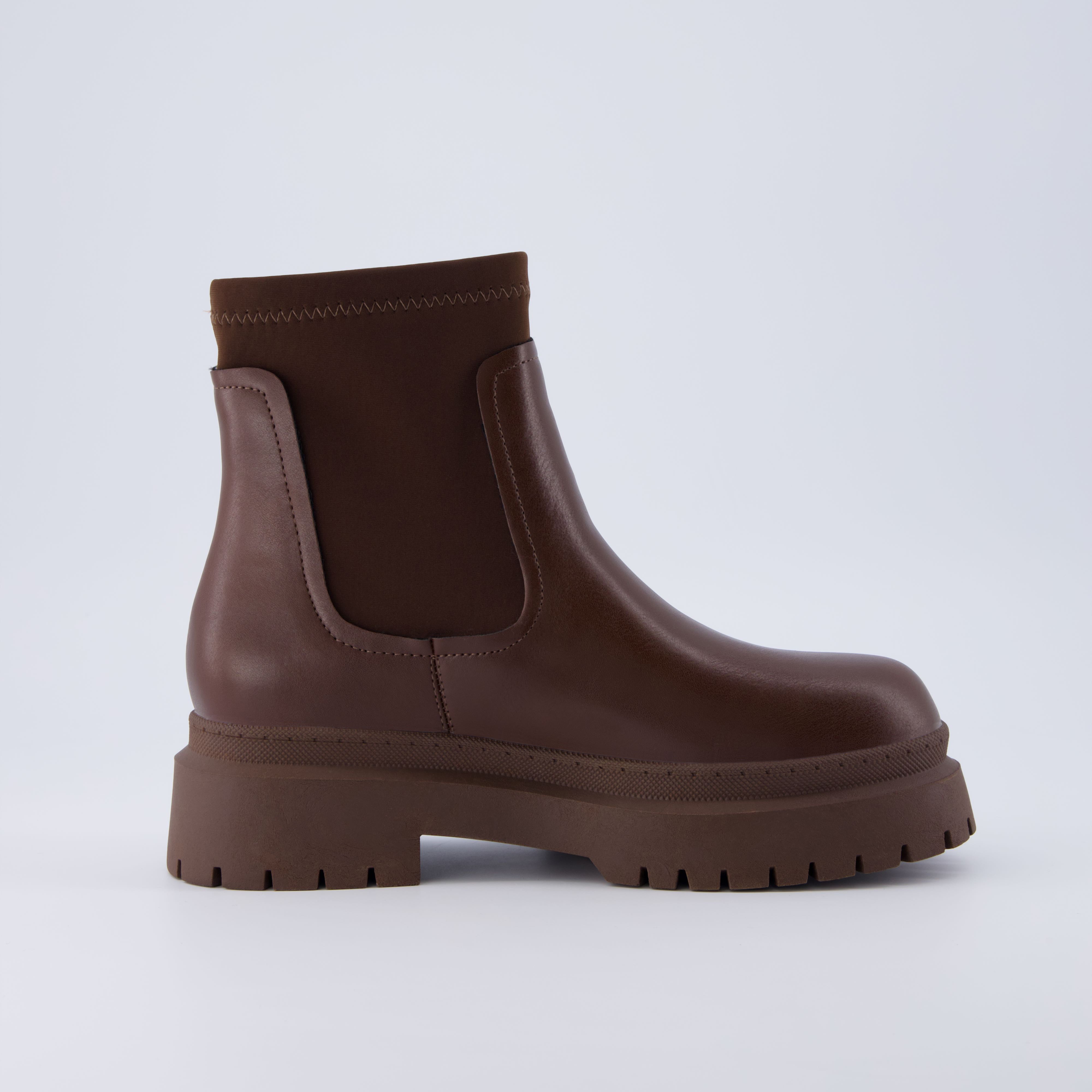 Dee Chelsea Boot Brown