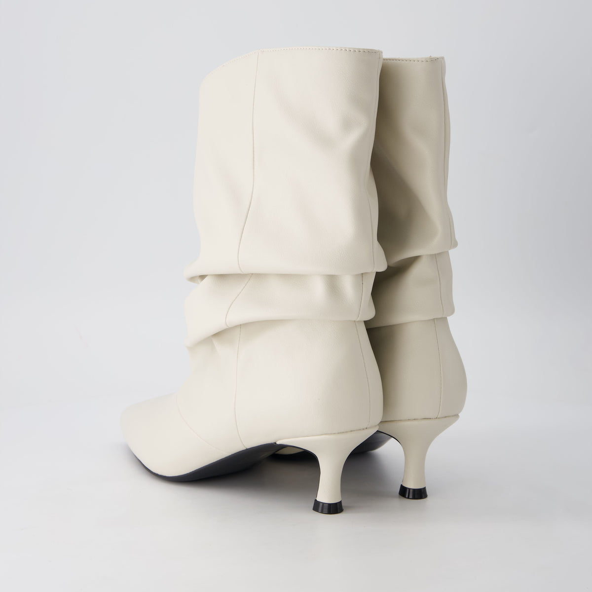 Delia Kitten Heel Boots