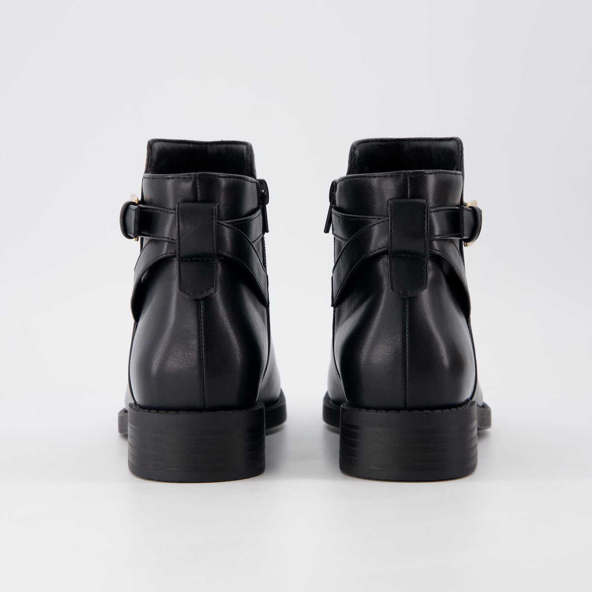 Ean Short Ankle Boots Black Medium