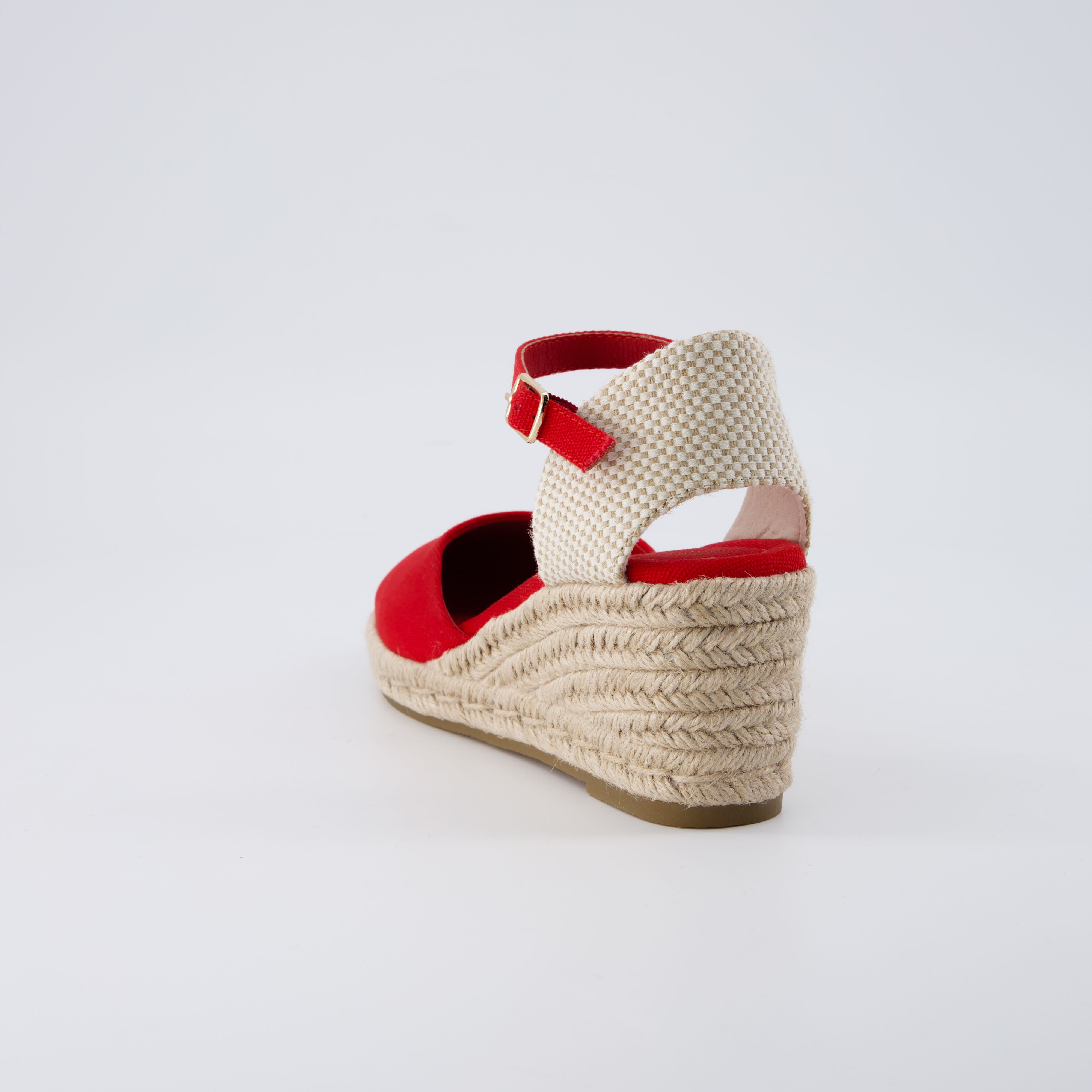 Elche Wedge Sandals Red