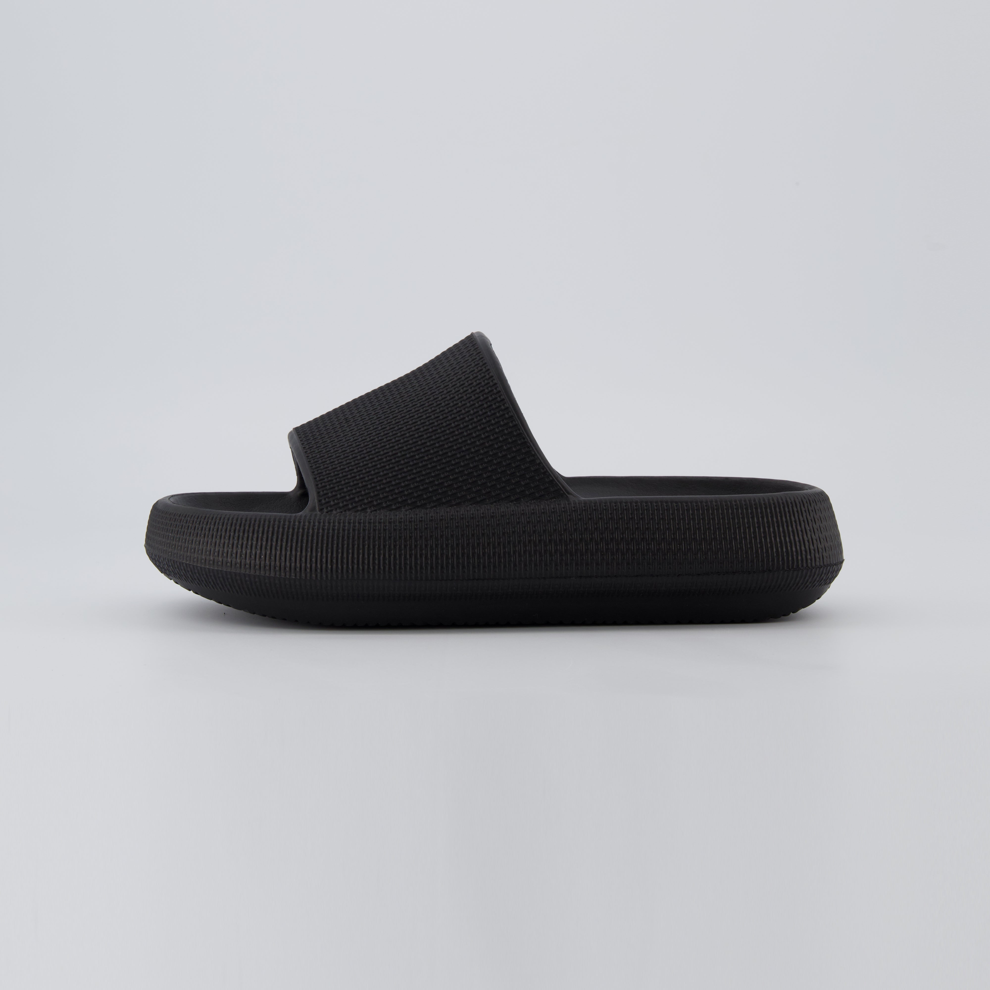 Feather Cloud Slide Black