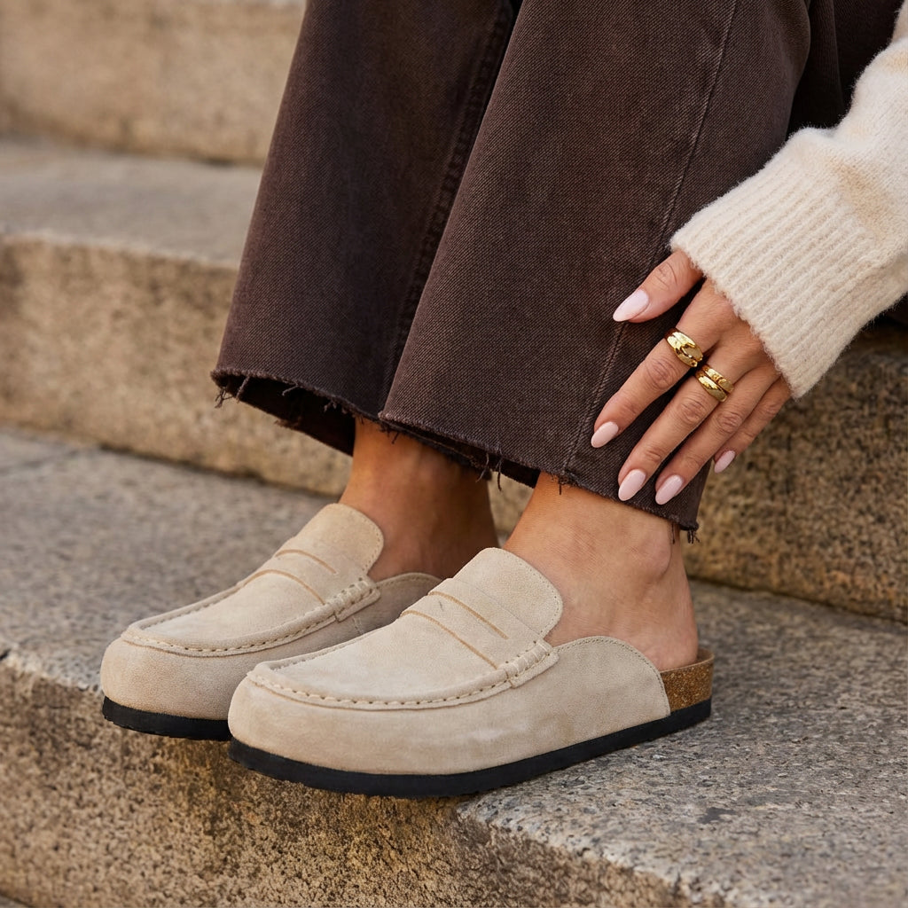 Fondu Leather Clogs Biscuit