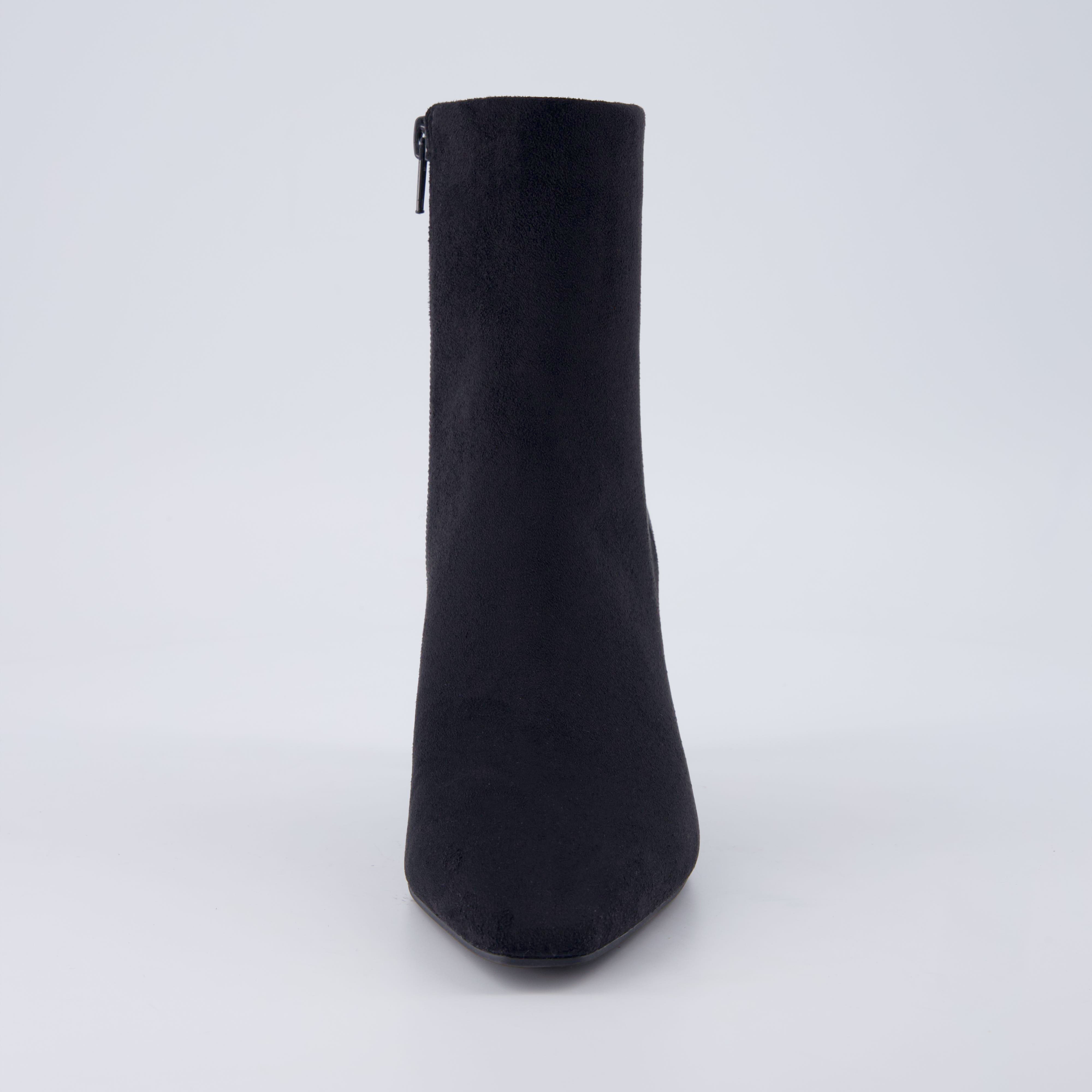 Giana High Heel Ankle Boots Black Medium
