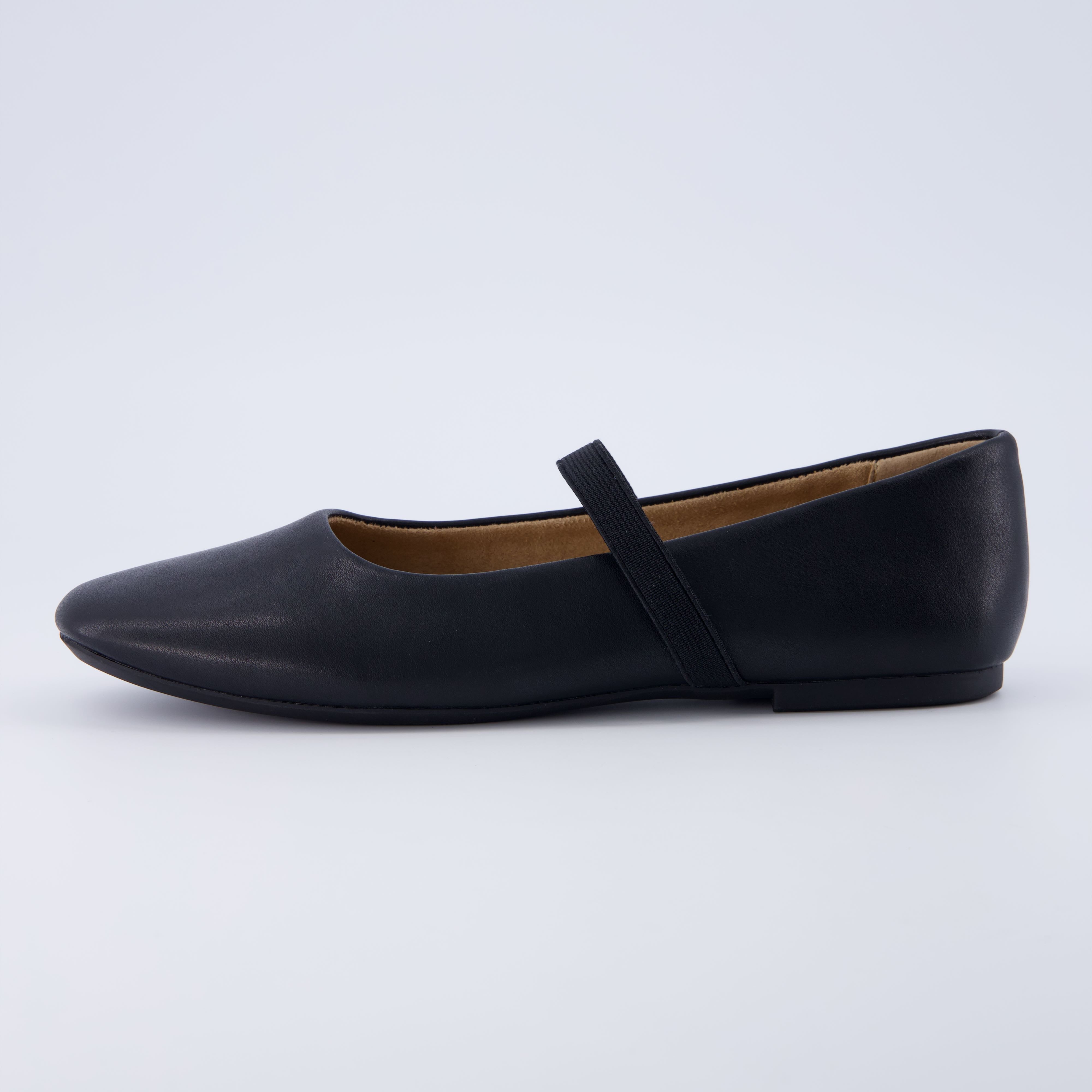 Gigi Mary Jane Flat Black