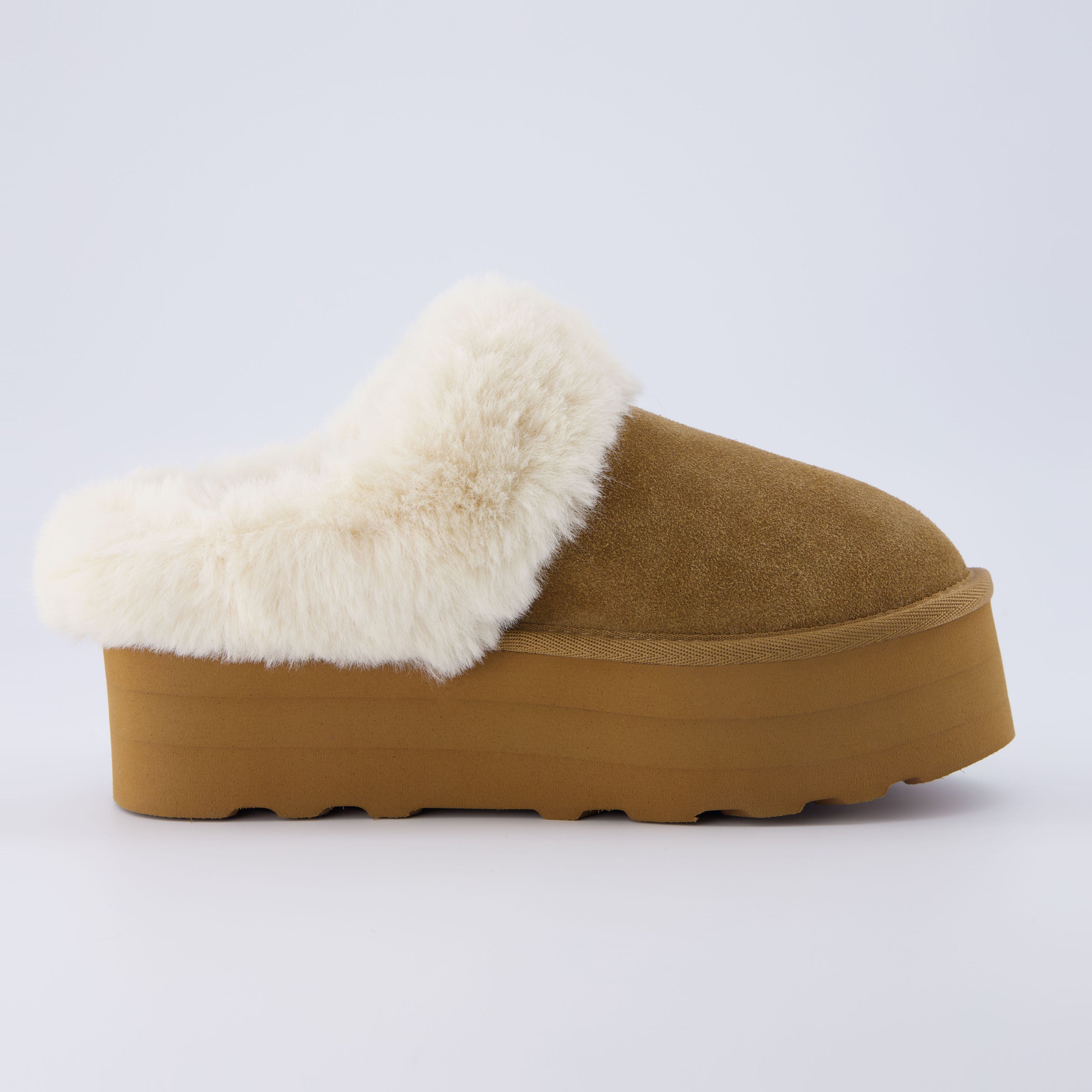 Husky Suede Cozy Platform Mule Chestnut