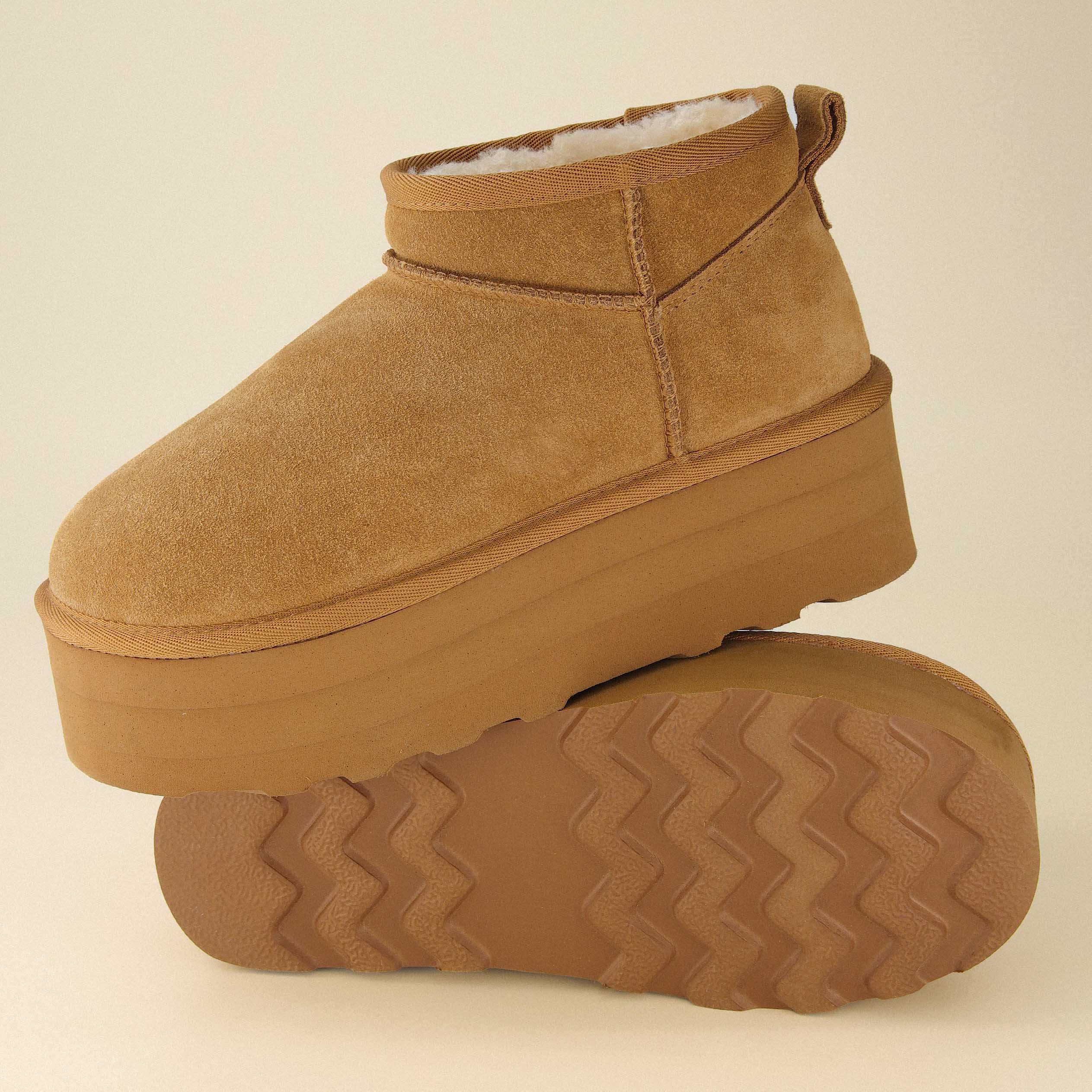 Hippy Cozy Platform Ankle Boot1