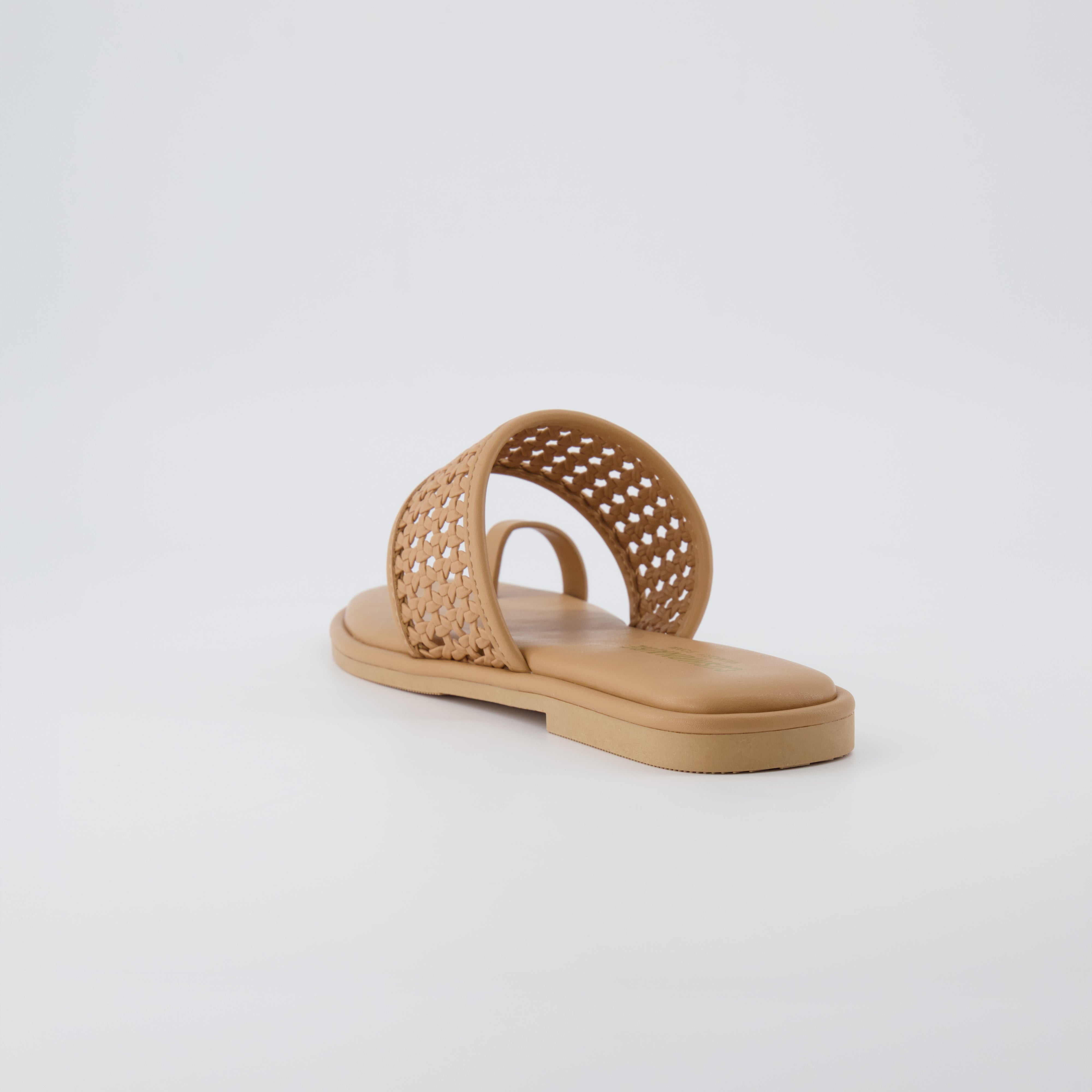 Kiss Toe Ring Sandal Tan
