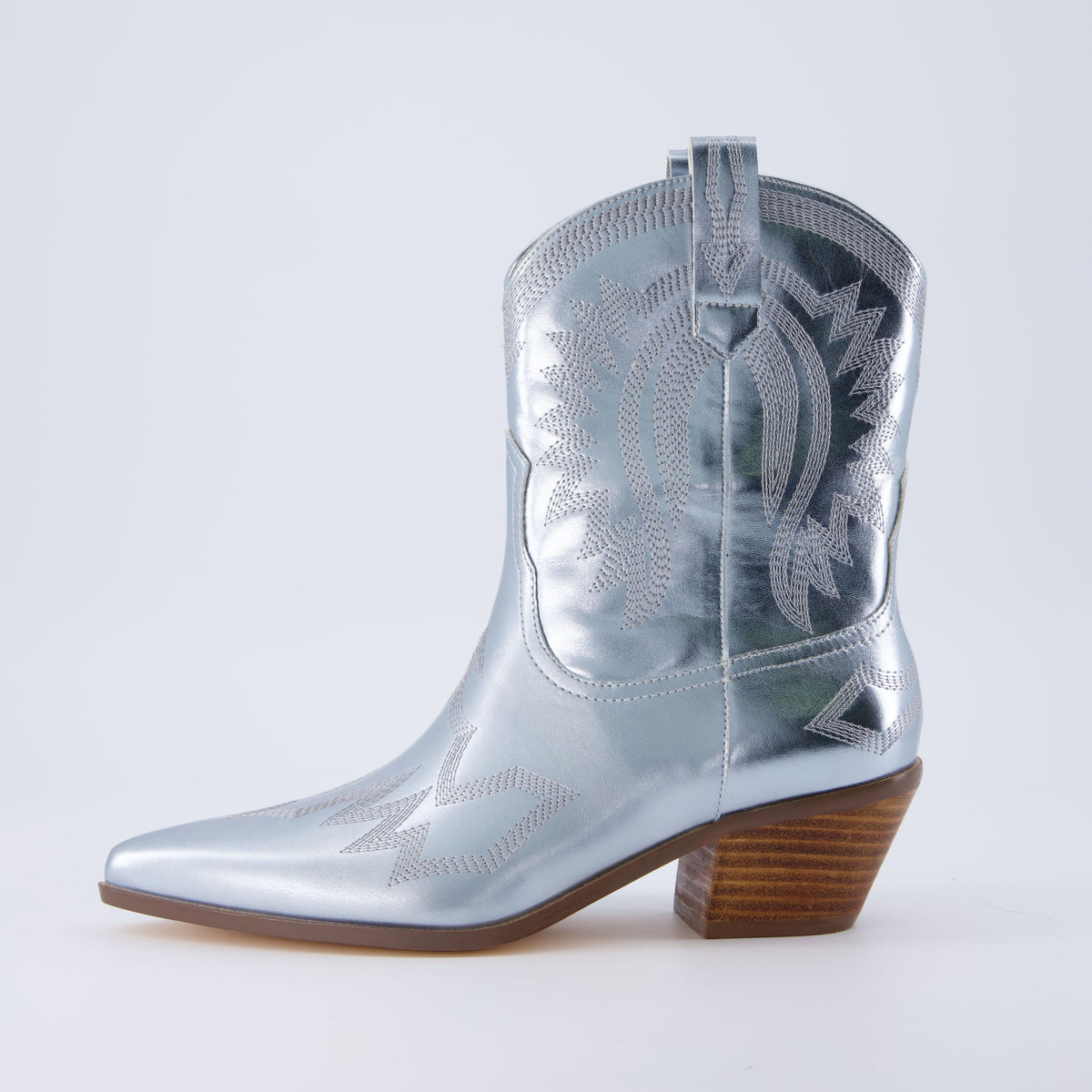 Leon Western Boot Ice