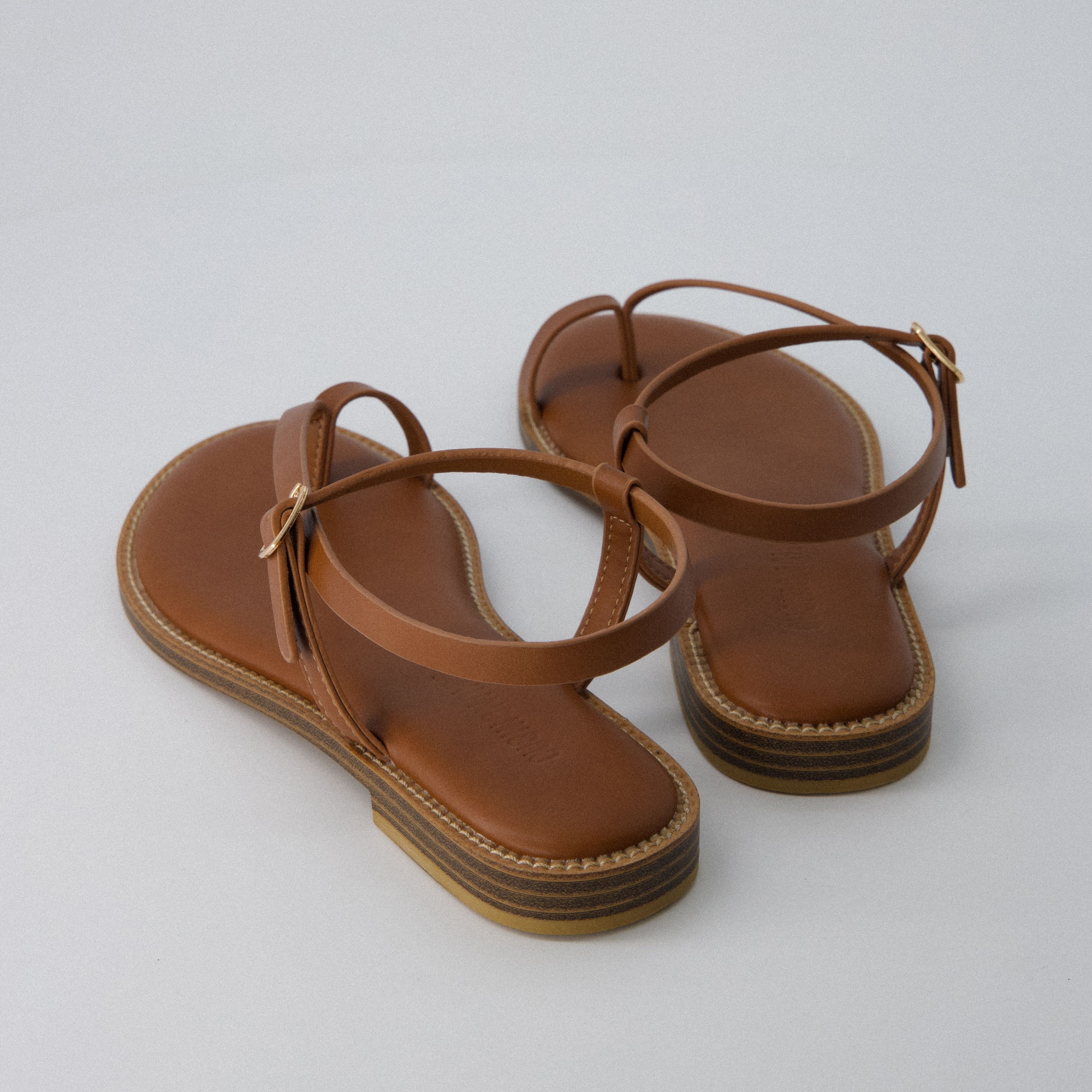 Life Strappy Flat Sandals Whiskey Medium