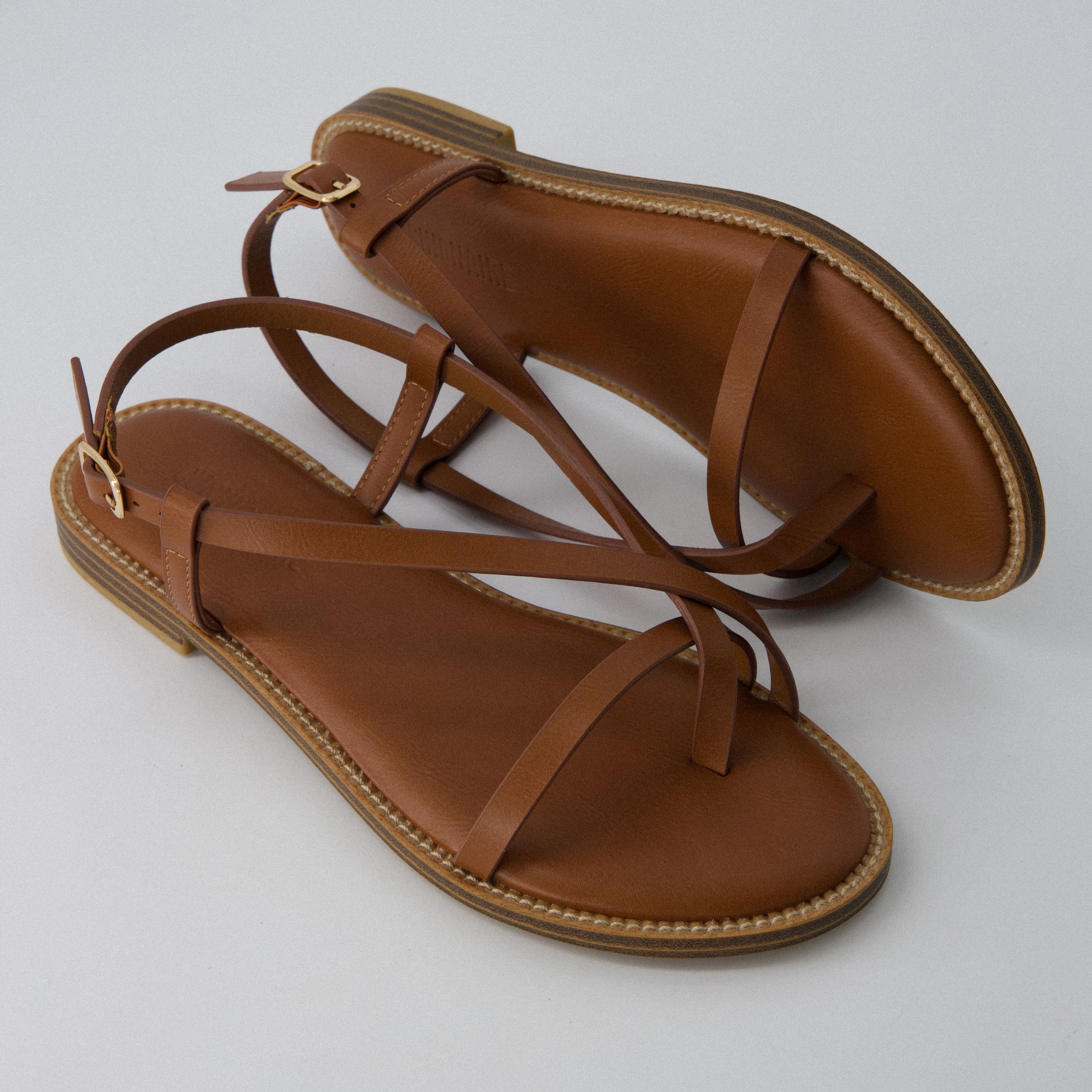 Luxor Flat Sandals Cognac