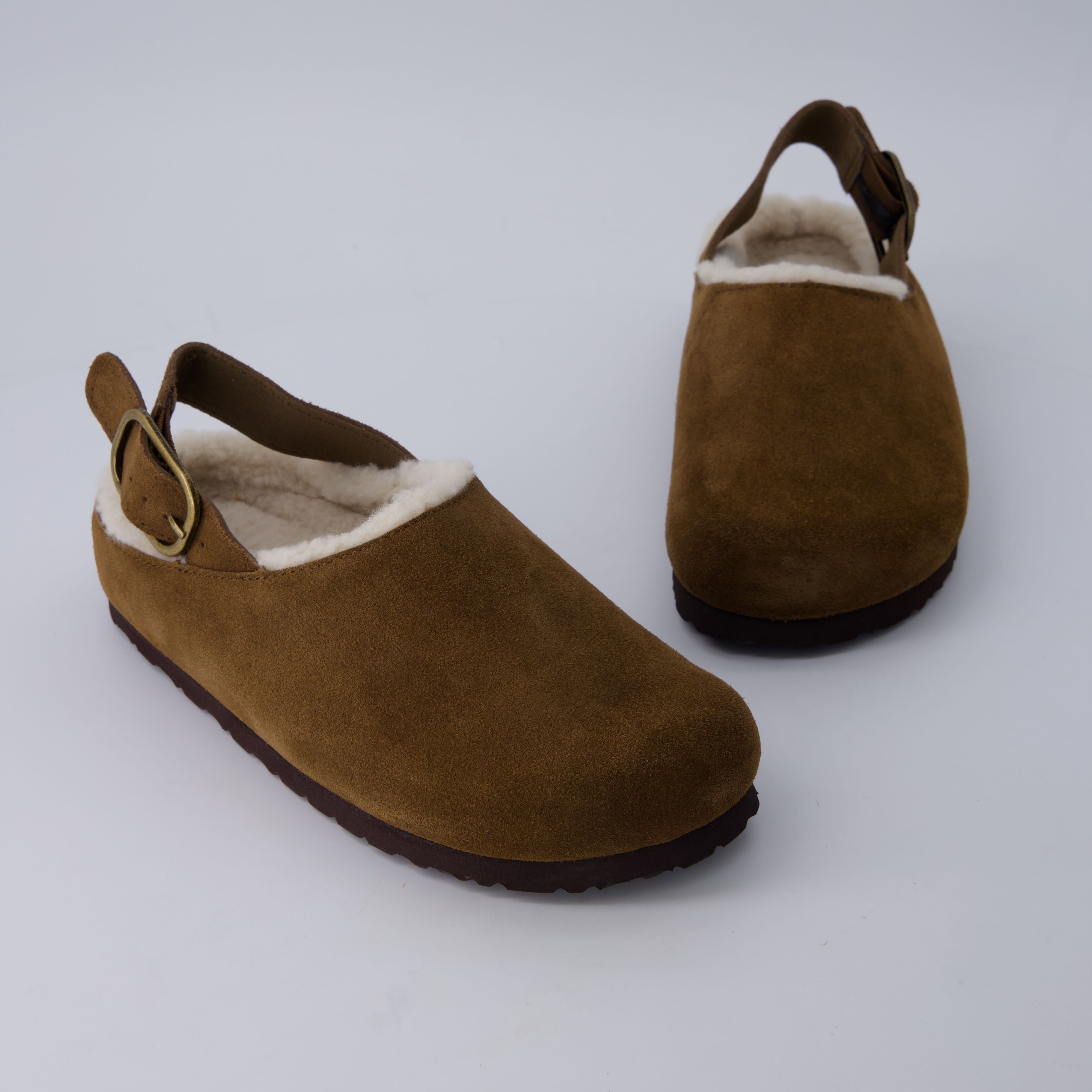 Luz Suede Clogs Brown