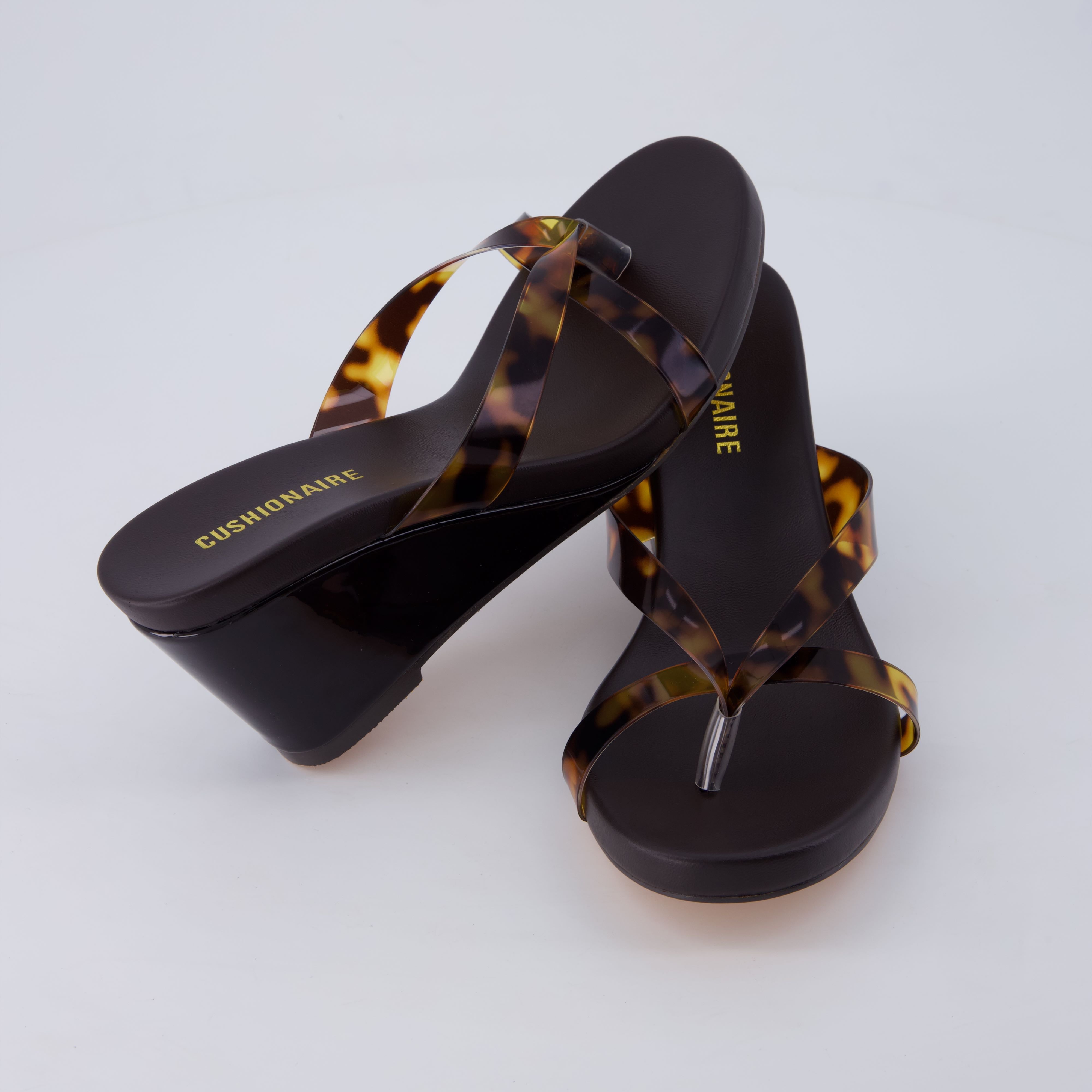 Mona Slip-On Lightweight Sandals Tortoise Medium