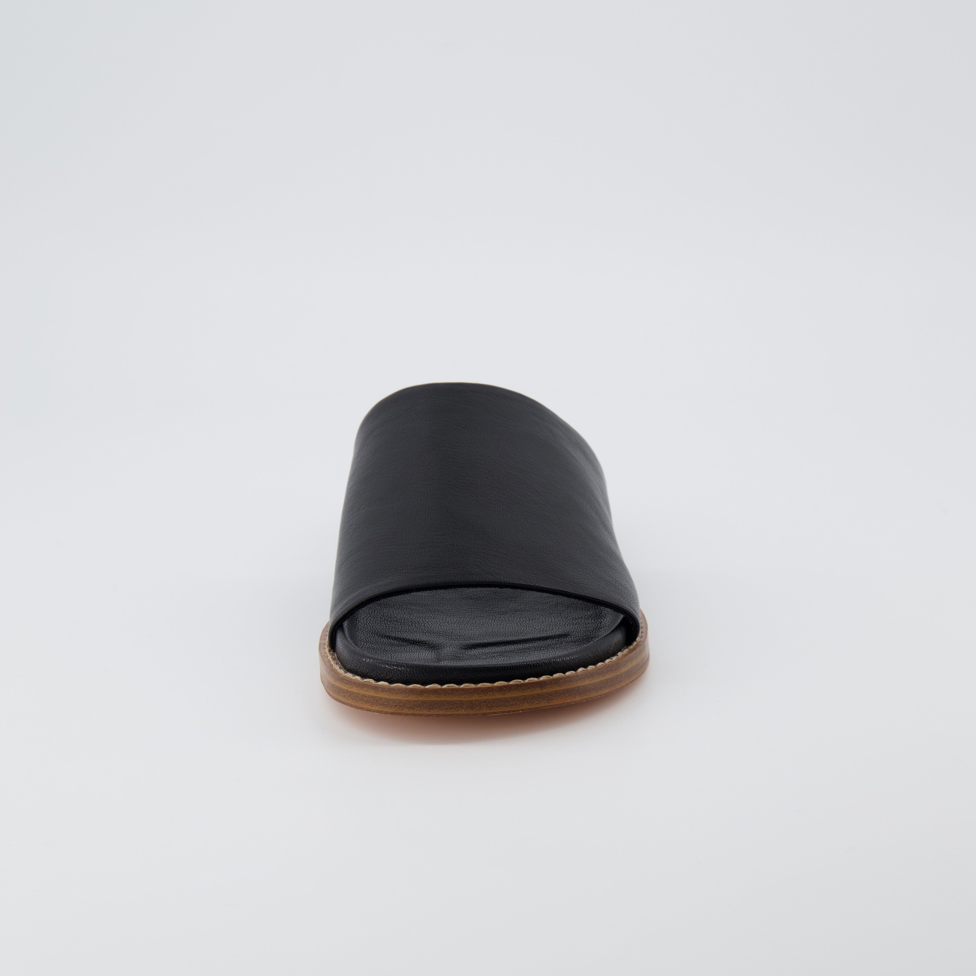 Nugget Footbed Slide Sandal Black