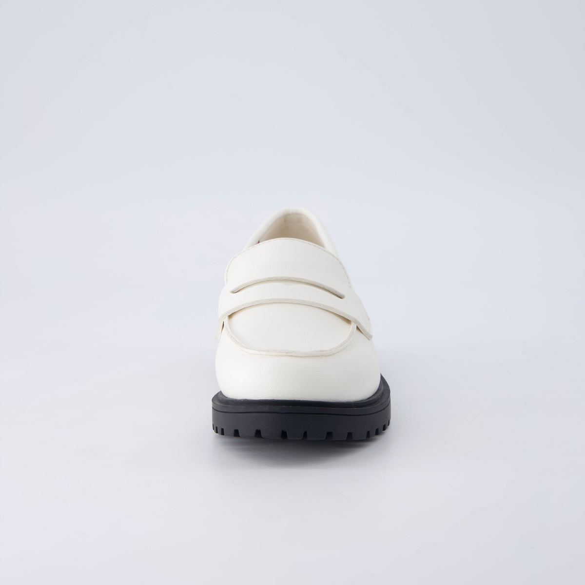 Racy Girls Penny Loafers White Medium