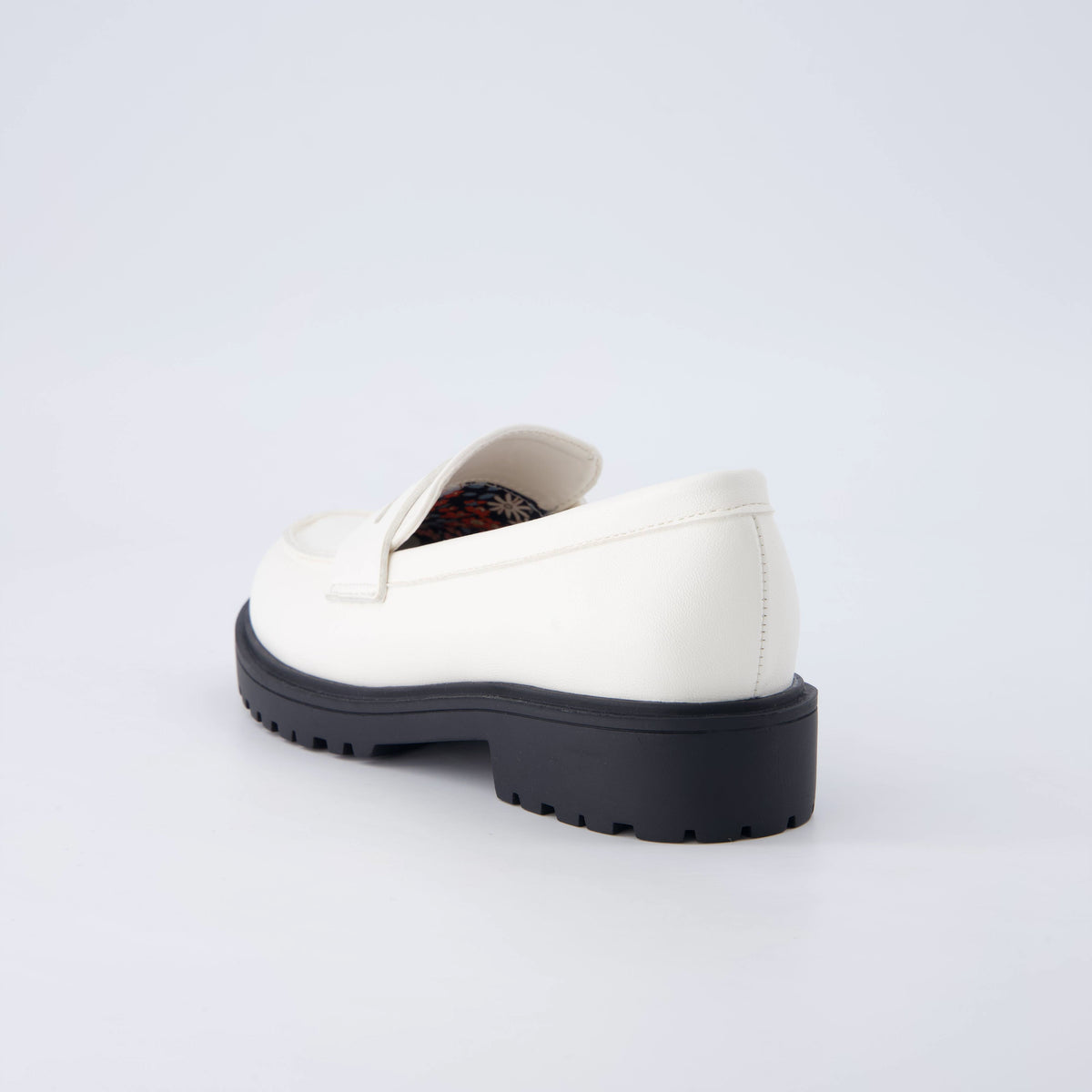 Racy Girls Penny Loafers White Medium