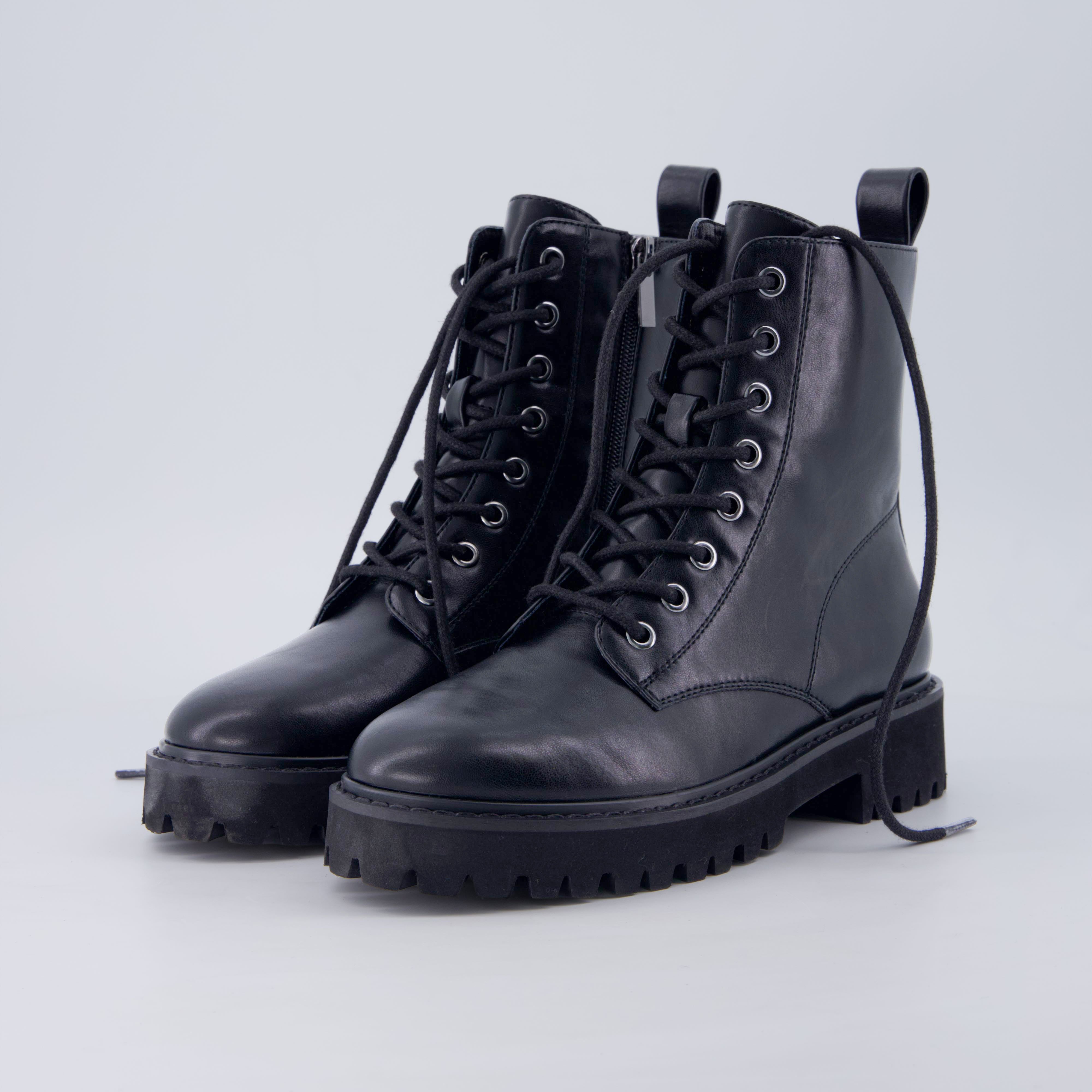 Ryker Vegan Leather Combat Boots Black Medium