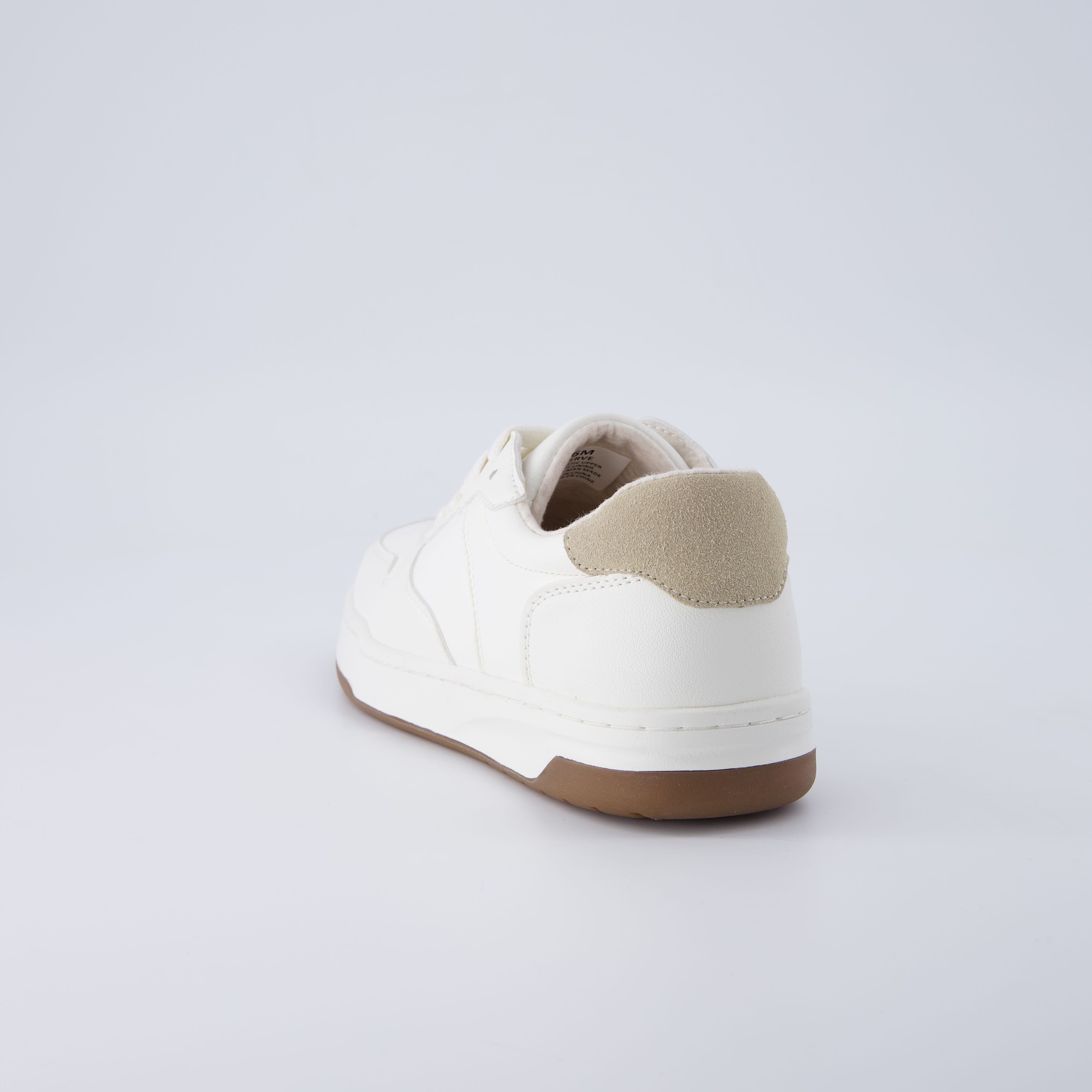 Serve Lace Up Sneaker