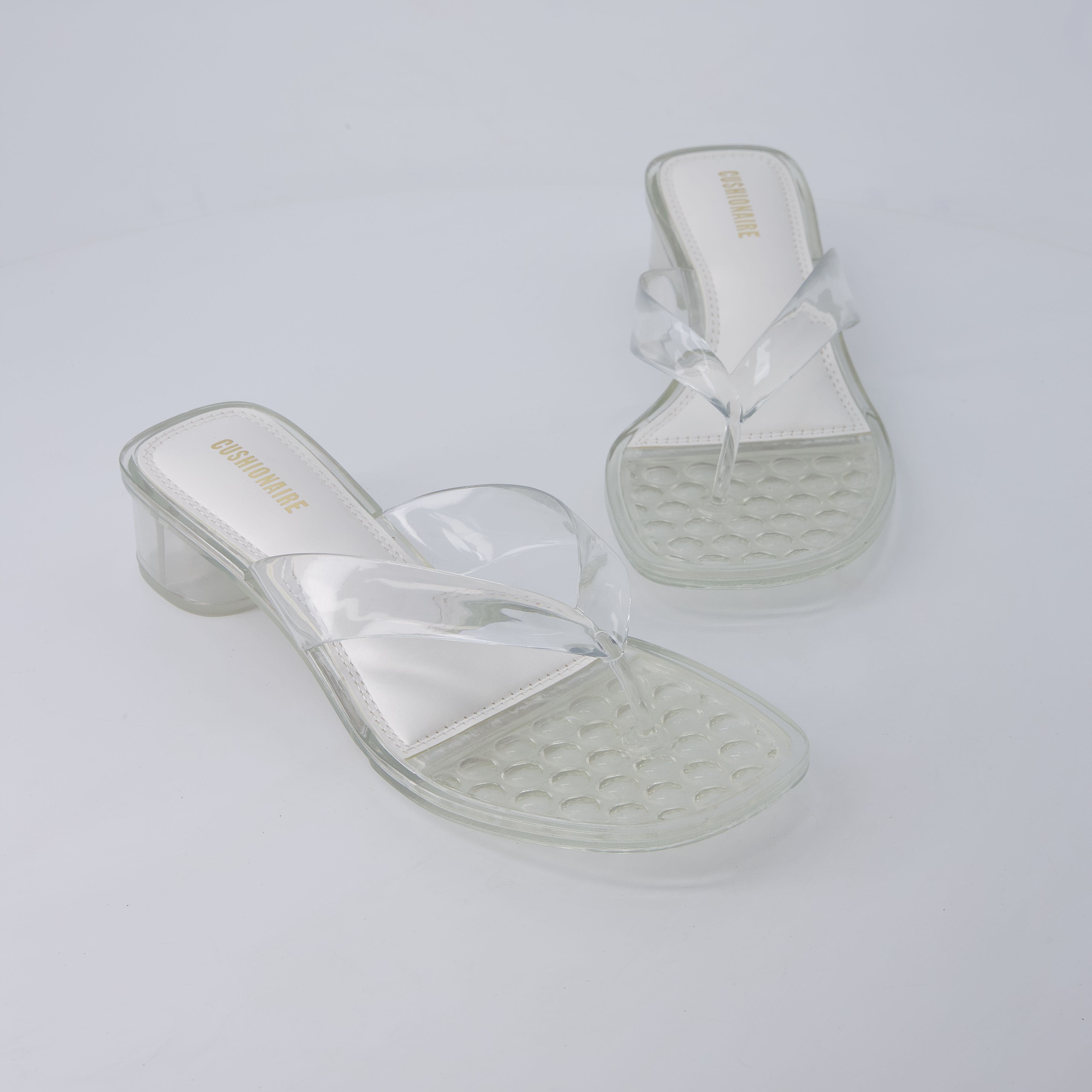 Toots Thong Strap Jelly Sandals CLEAR Medium