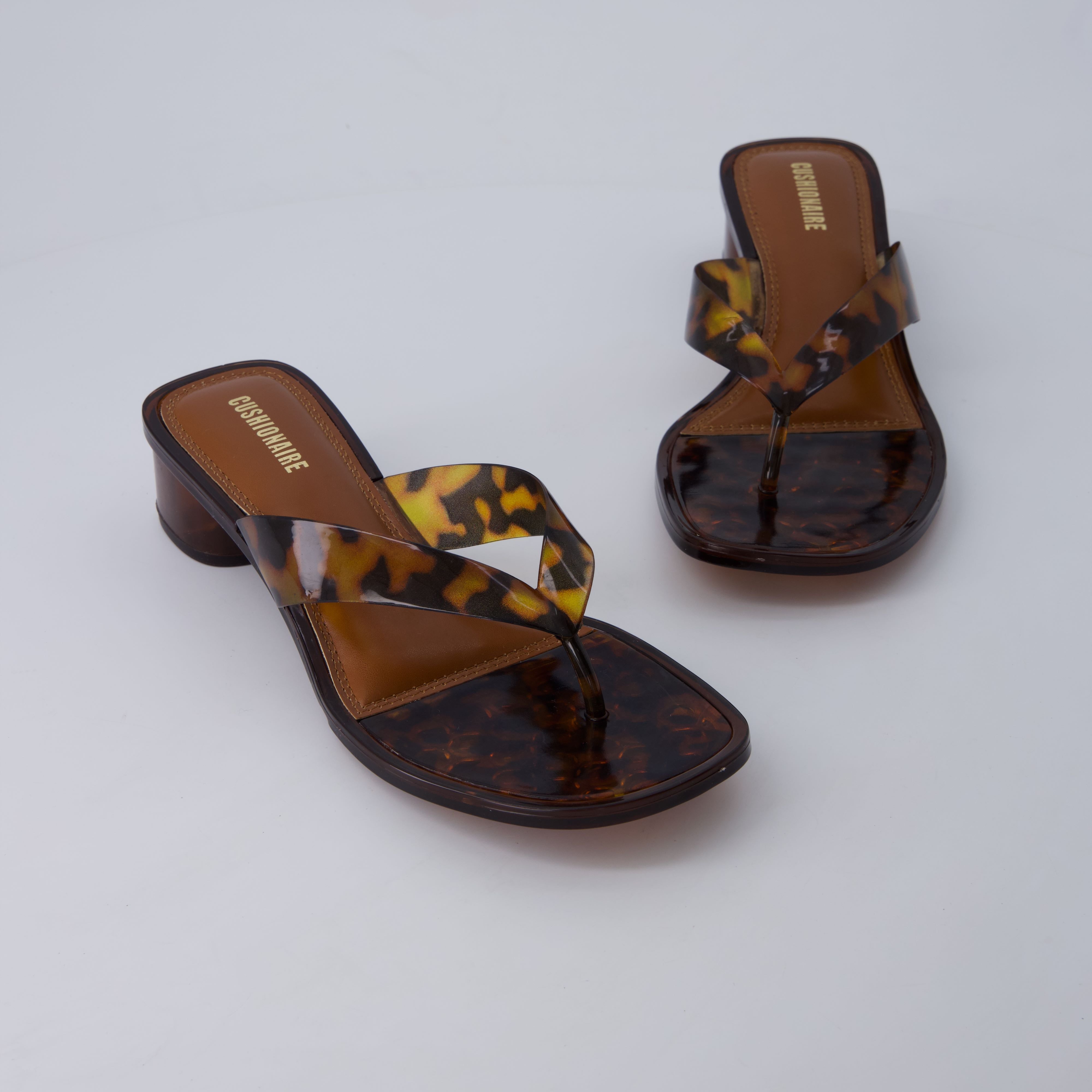 Toots Thong Strap Jelly Sandals TORTOISE Medium