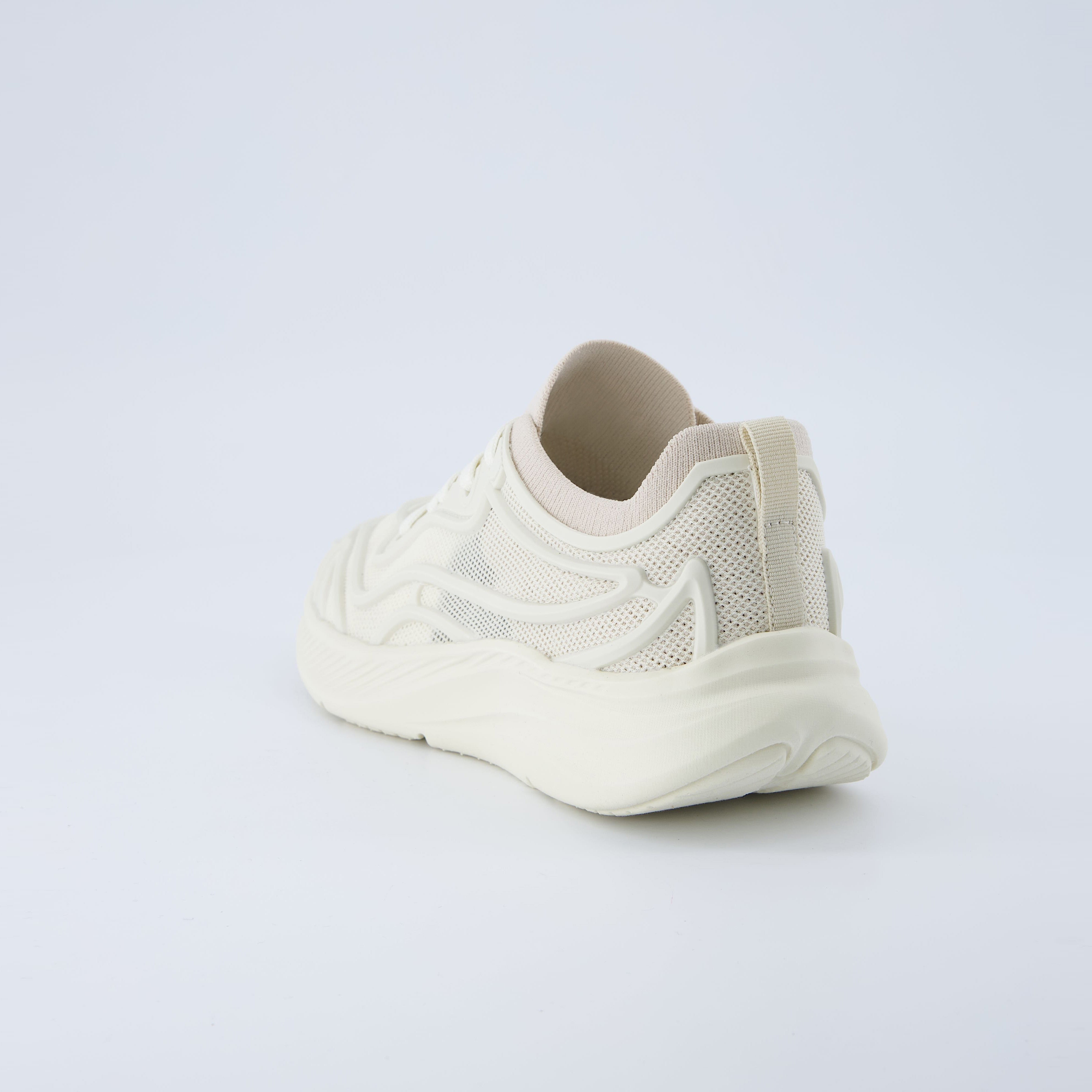 Trax Athletic Sneaker Vanilla
