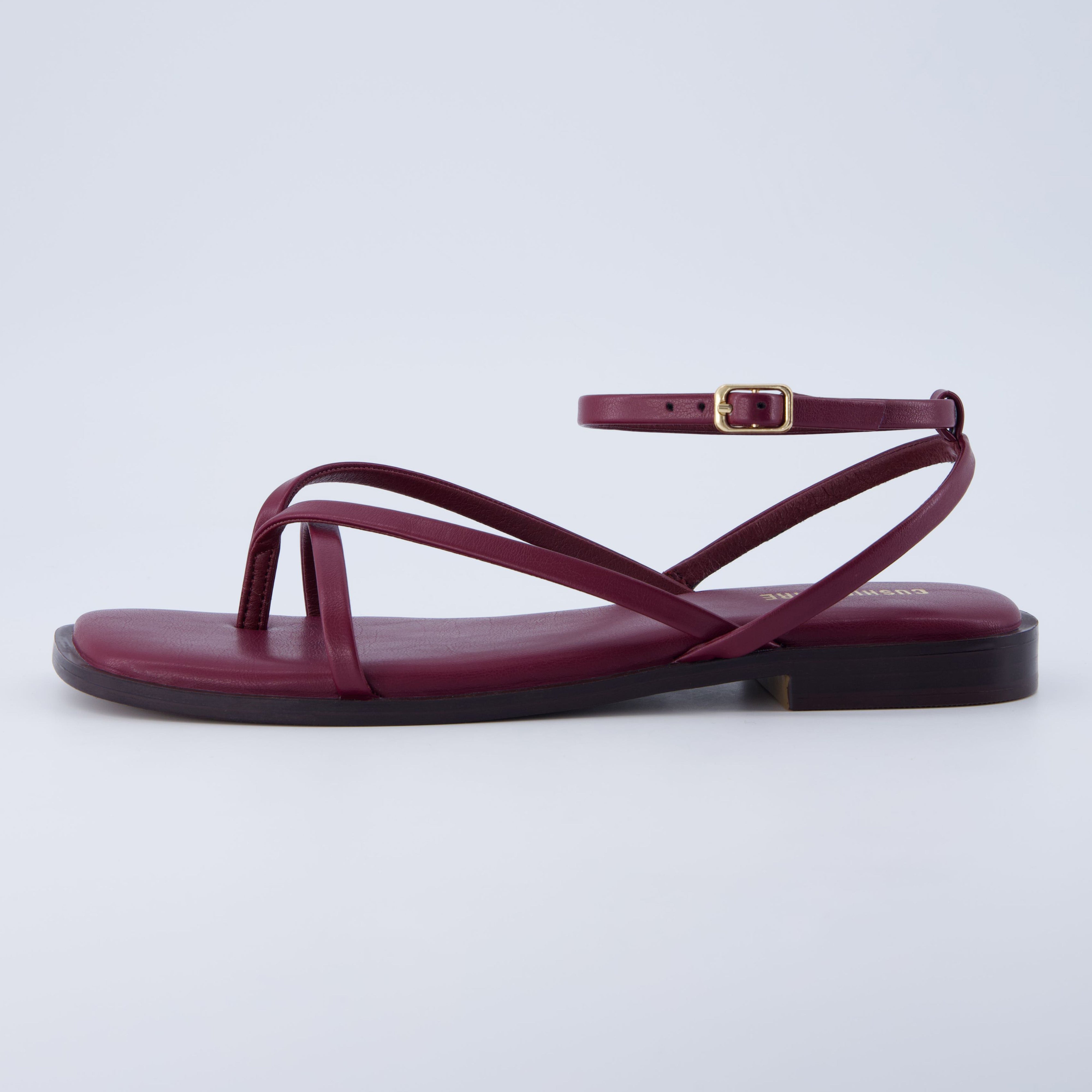 Vida Strappy Flat Sandal Burgundy