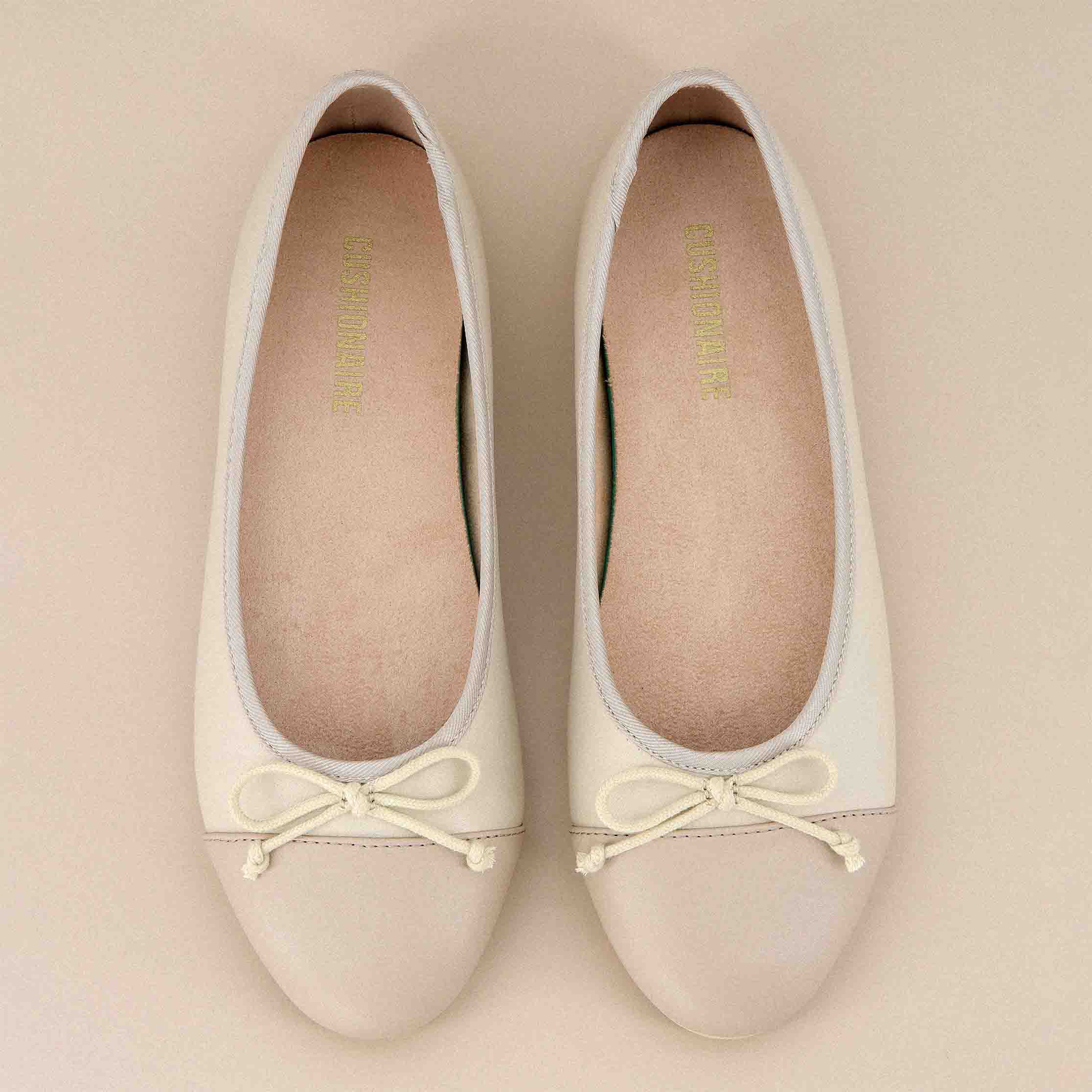 Cardi Cap Toe Flat Bone Taupe