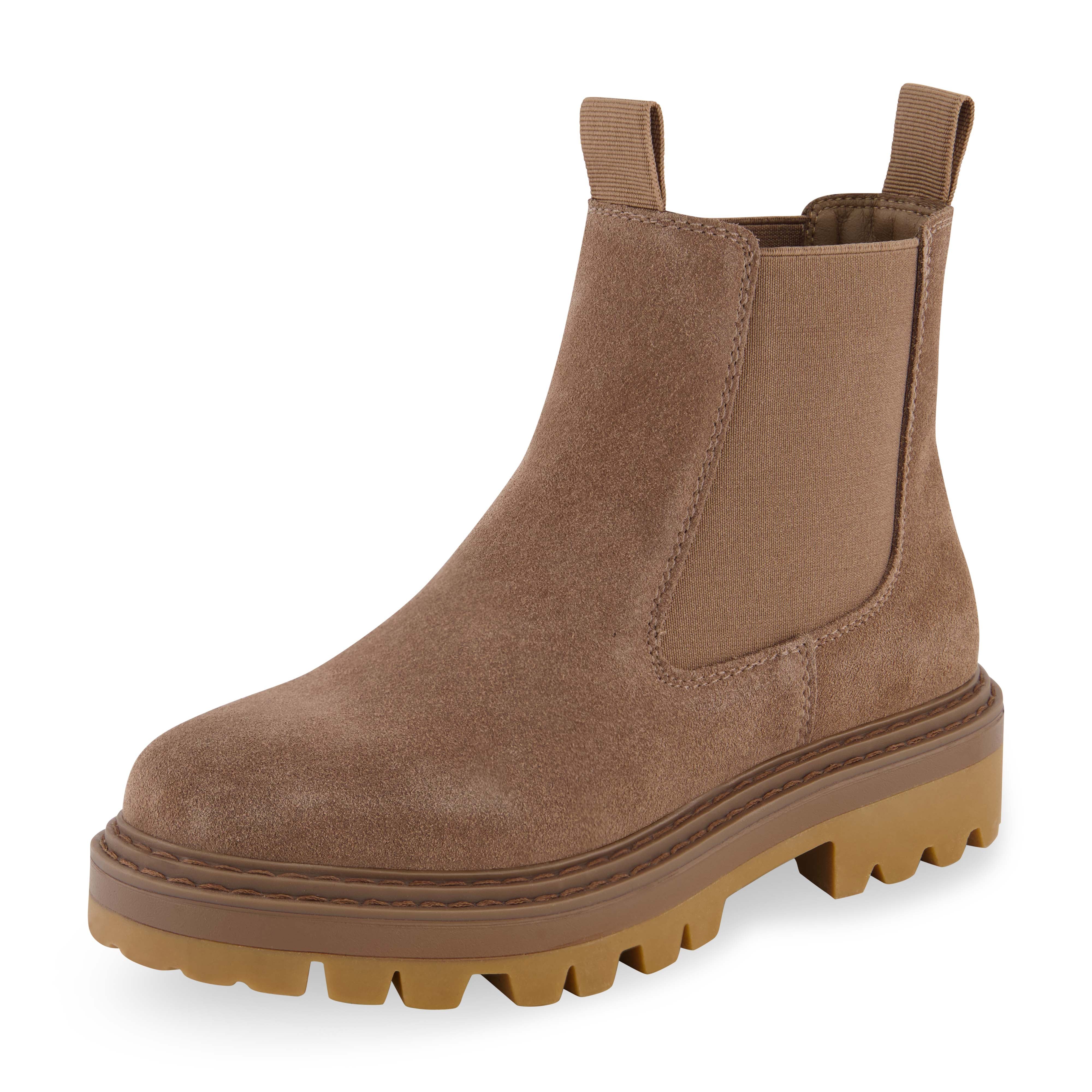 Derby Rugged Chelsea Boot Camel Suede