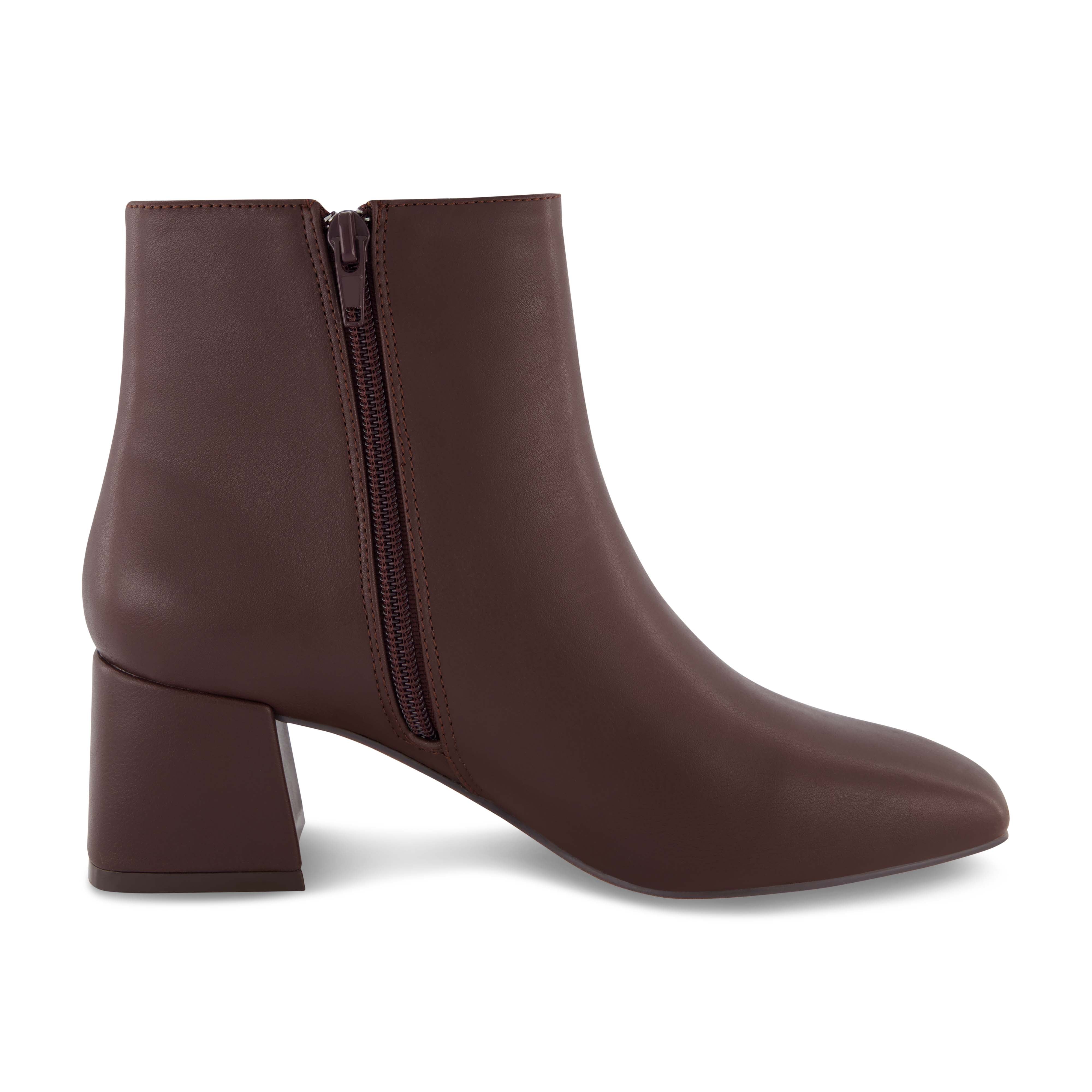 Nexus Block Heel Dress Bootie Chocolate