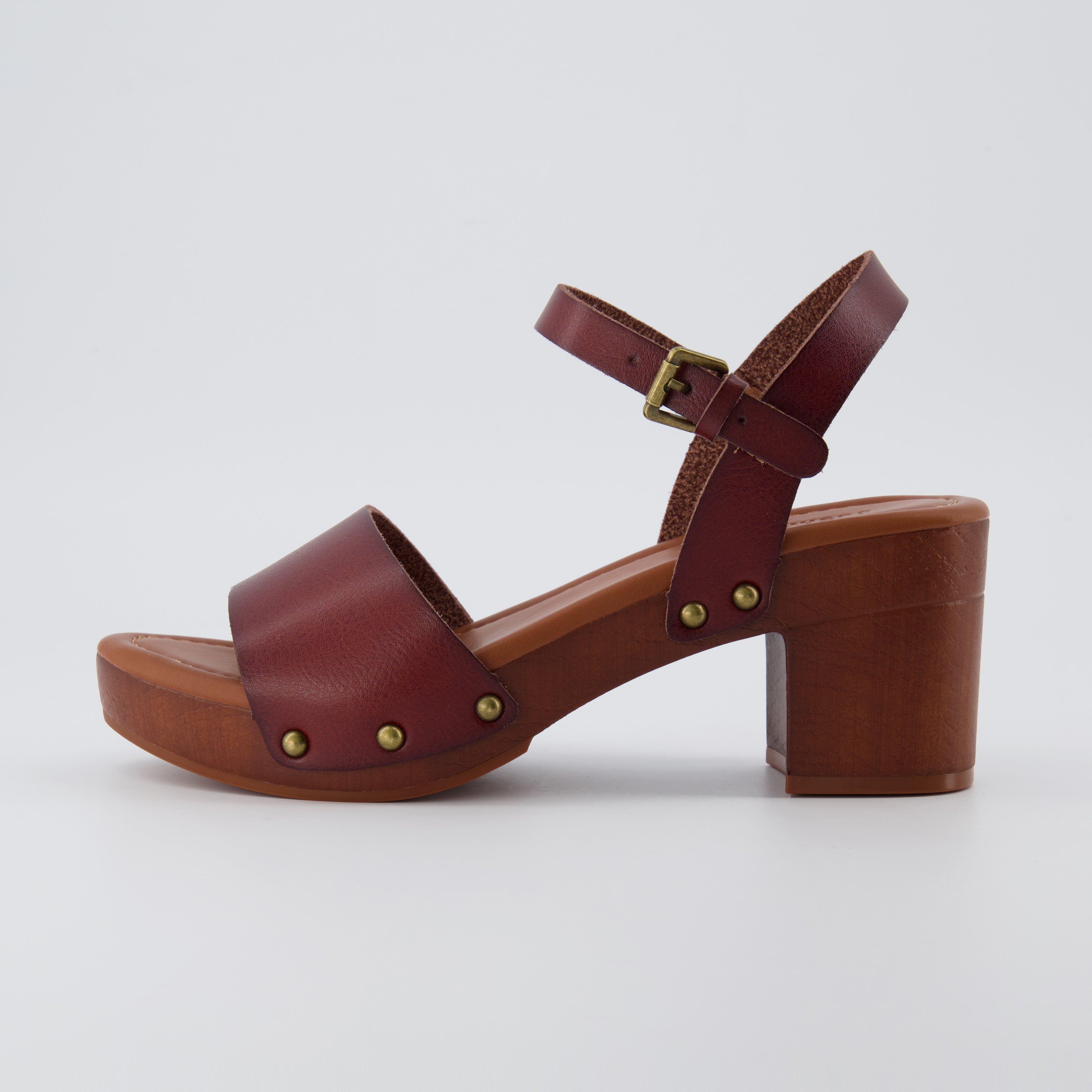 Sloan Faux Wood Sandals Whiskey