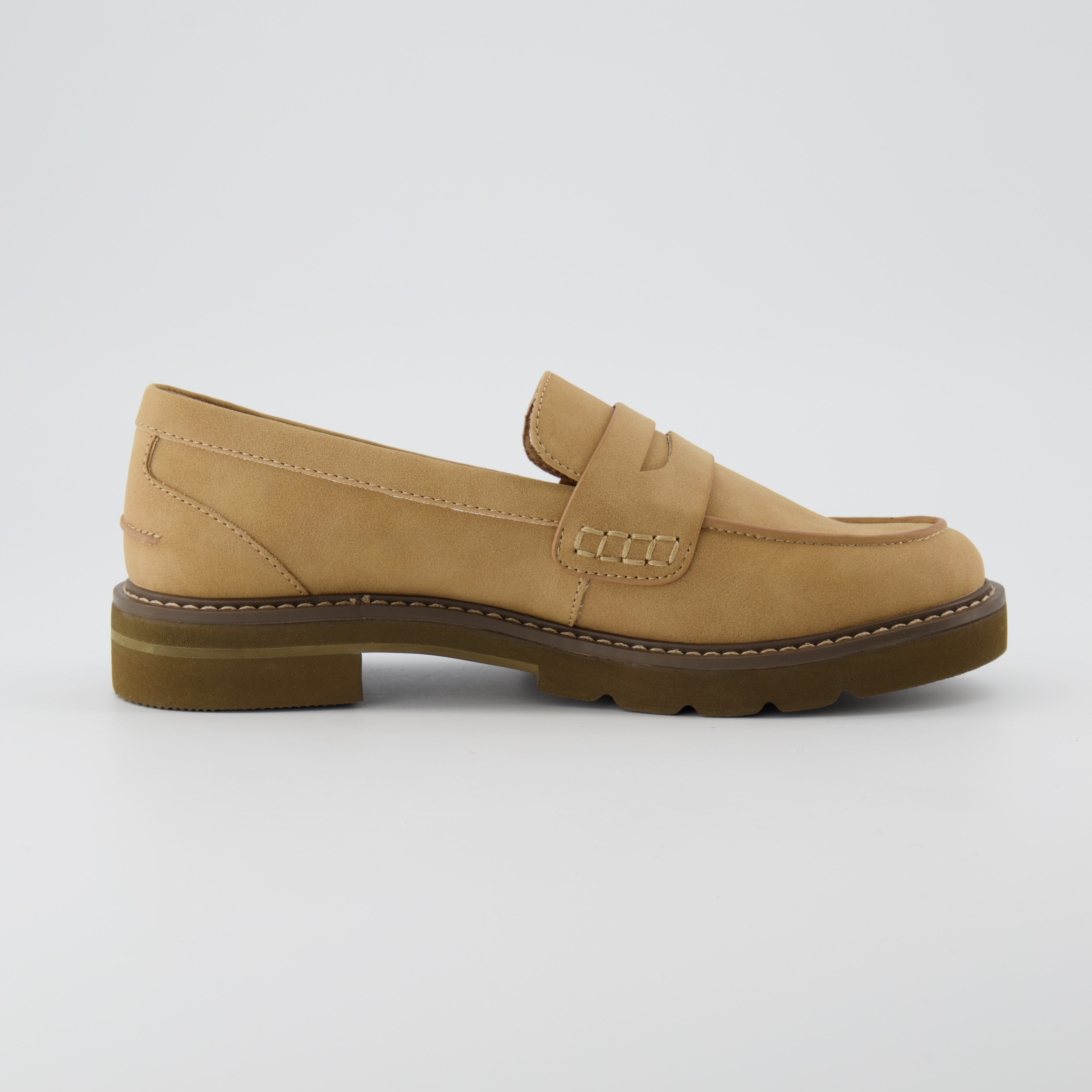 Vassar Slip-on Loafers Tan