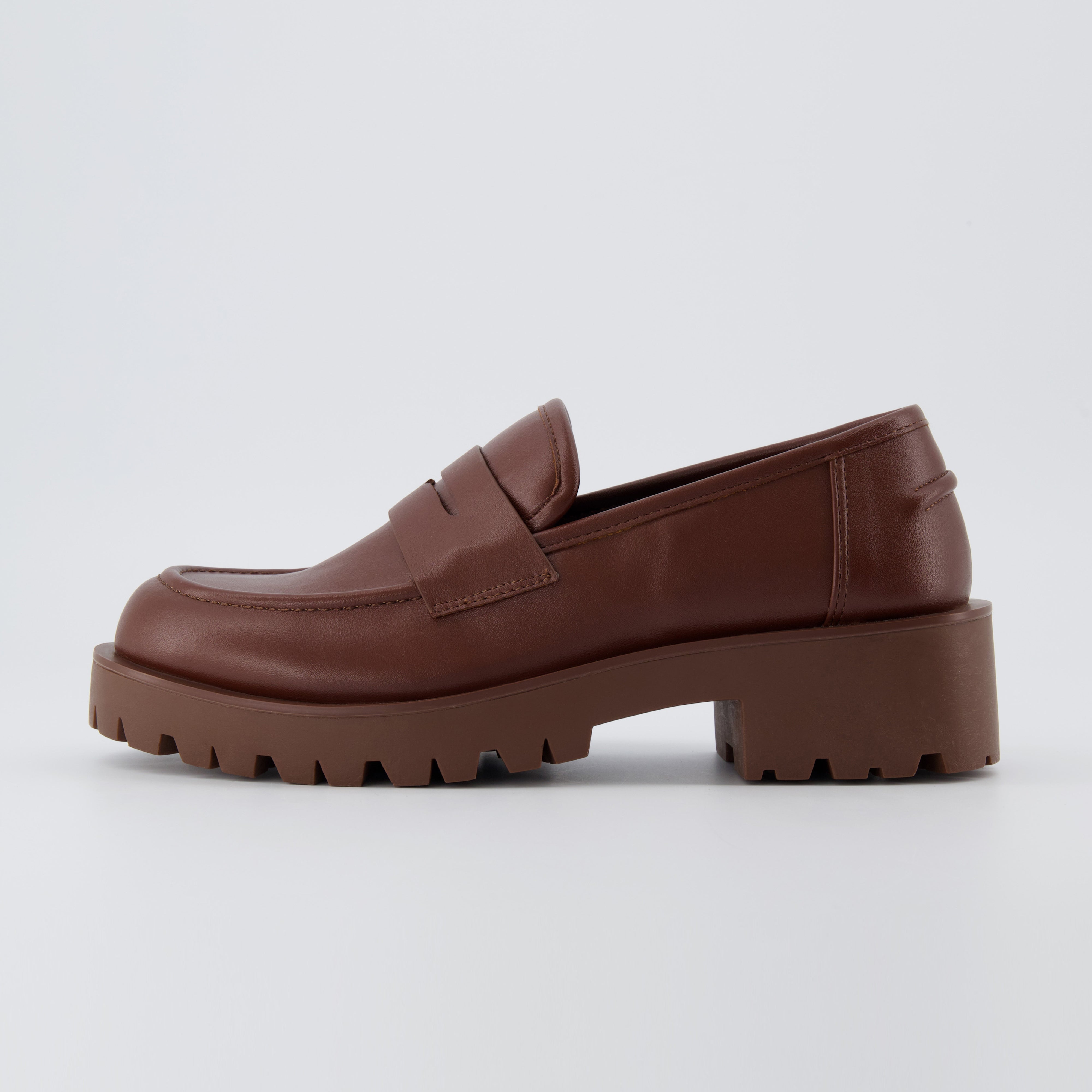 Wonder Lug Sole Loafer Brown