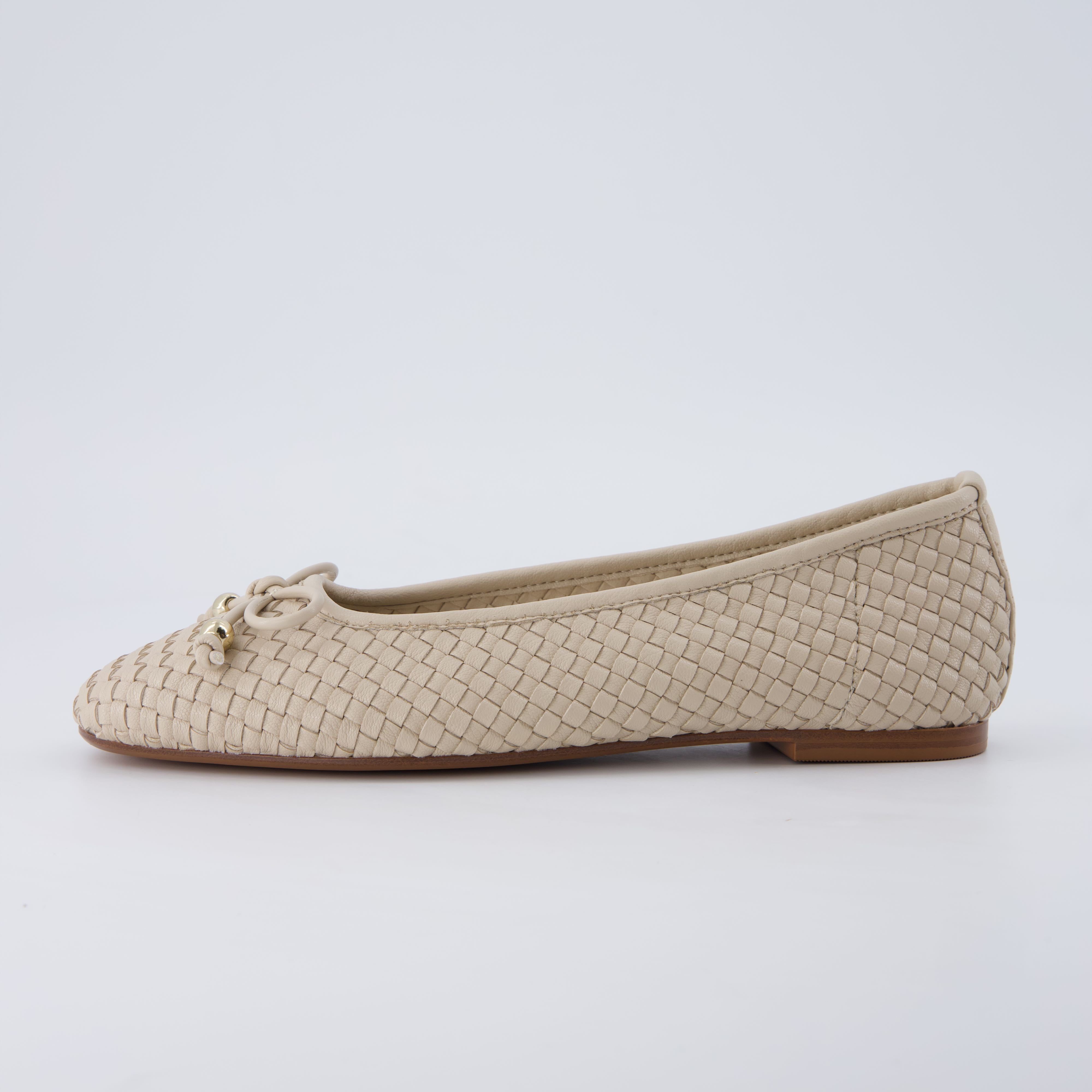 Audrey Woven Ballet Flats Wheat Medium