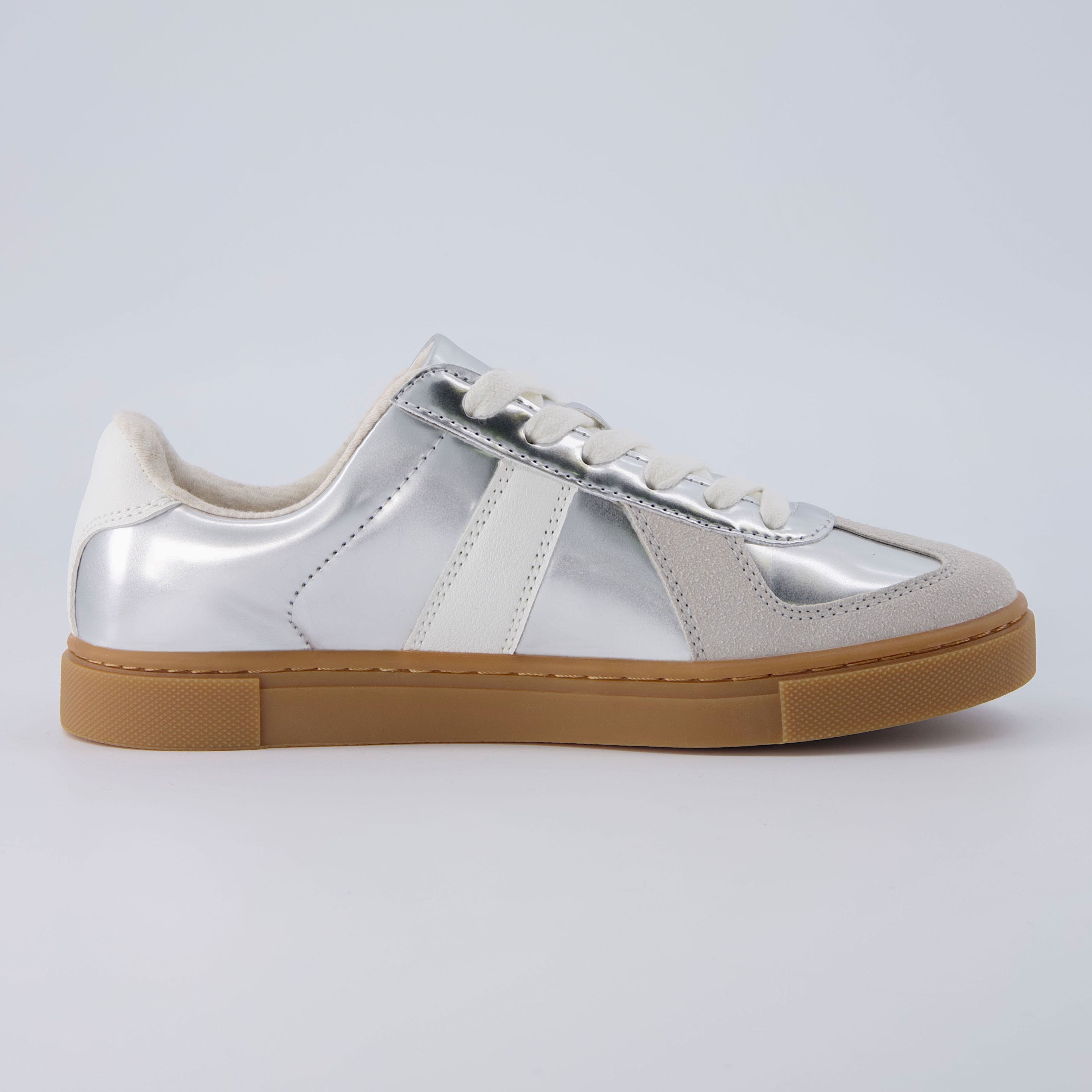 Bailey Lace Up Sneaker Silver