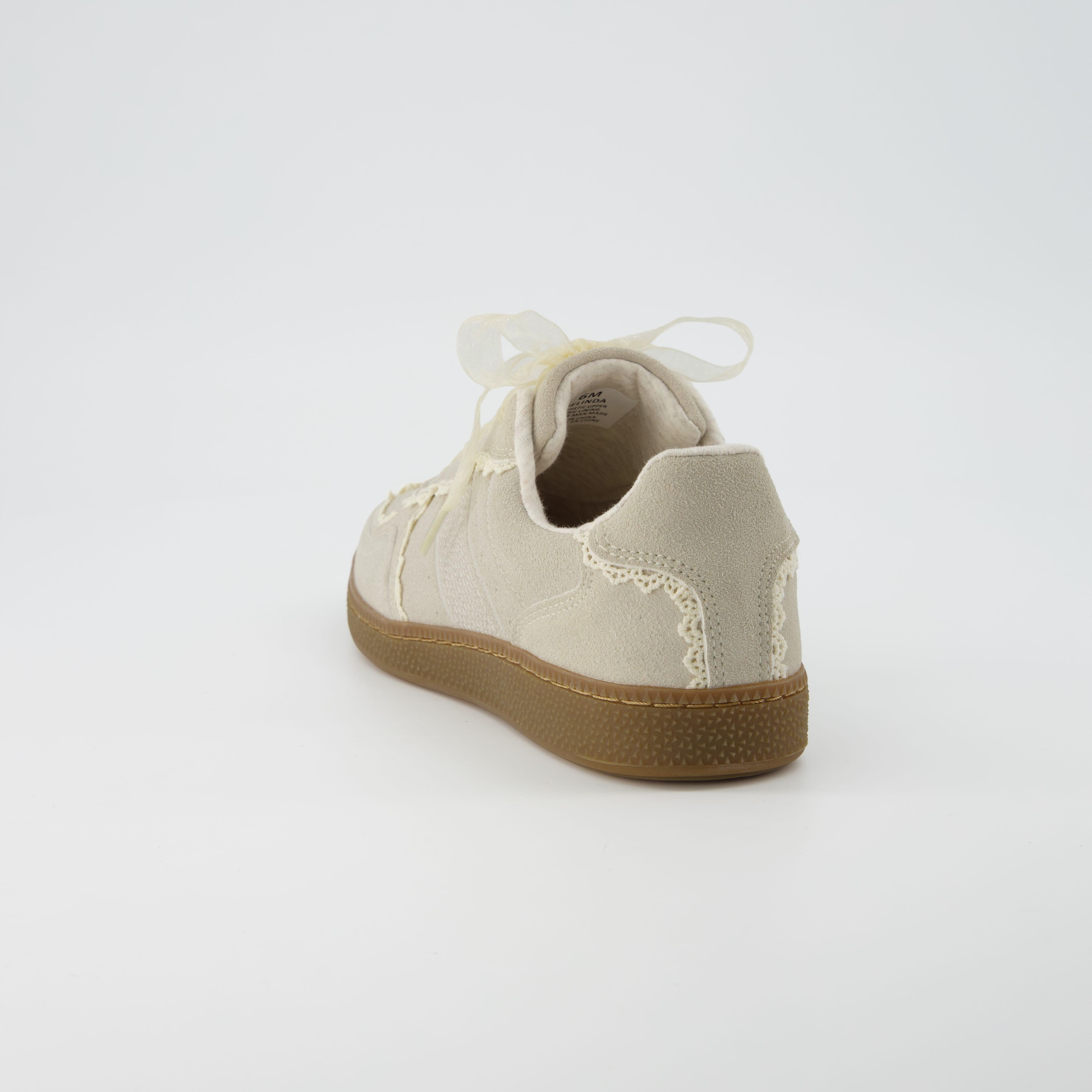 Belinda Casual Sneakers