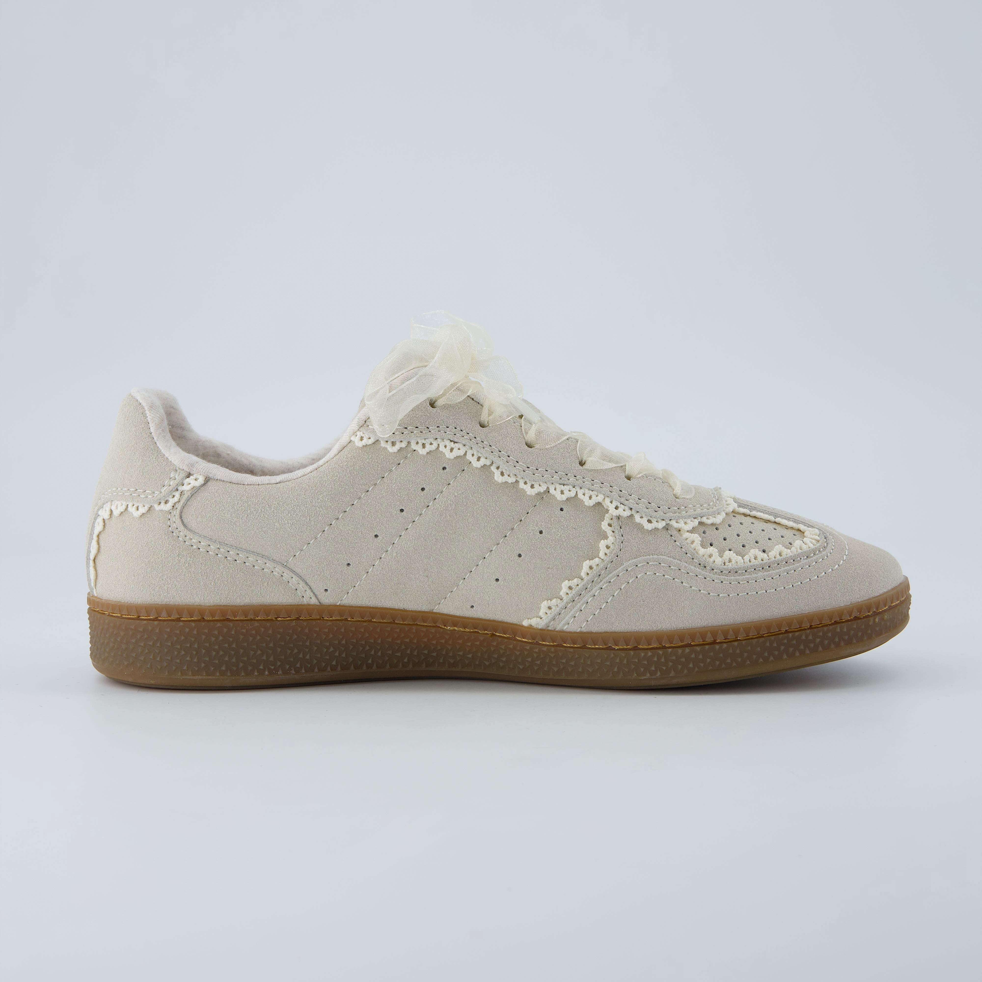 Belinda-K Lace Sneaker Ivory Medium
