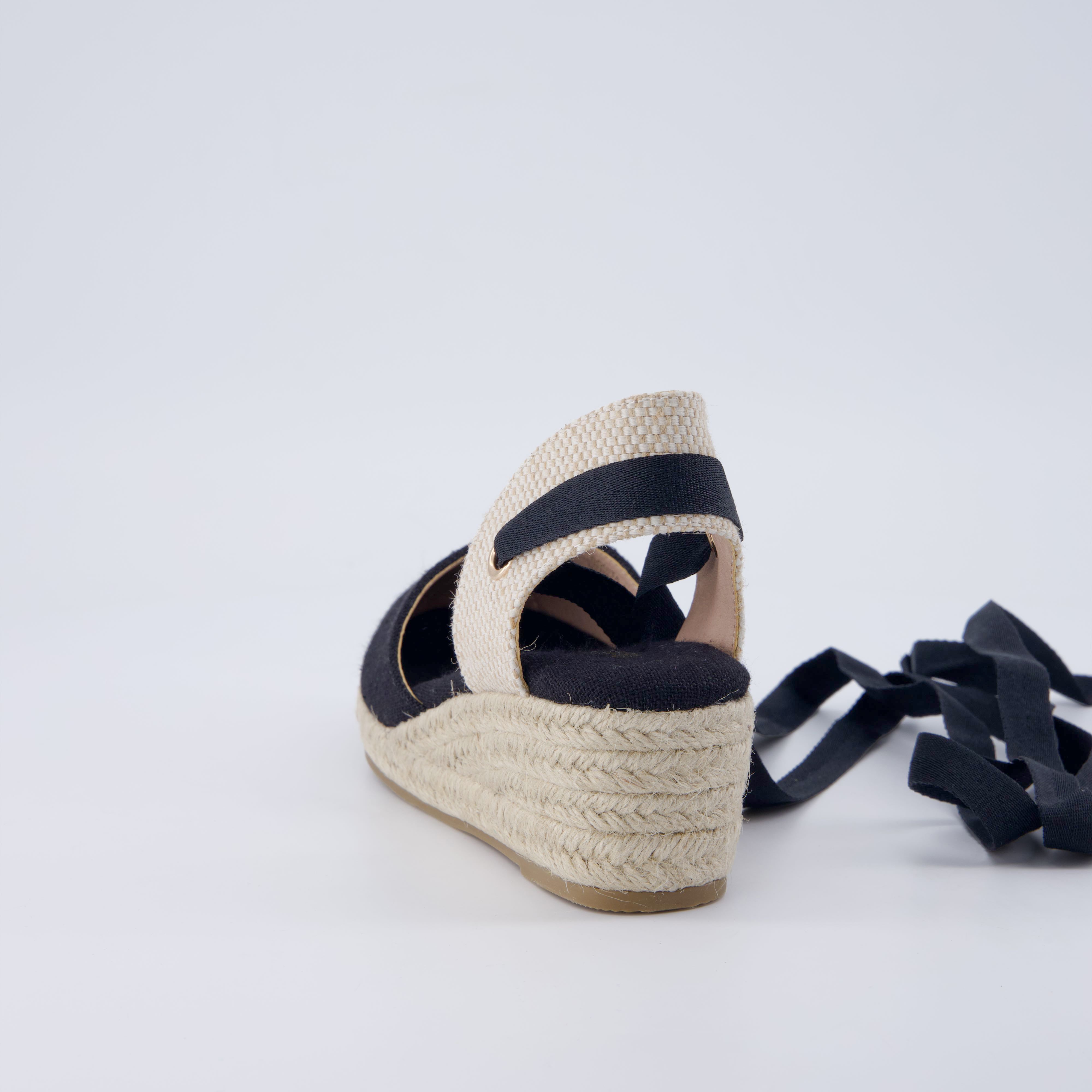 Bonita Platform Wedge Sandals Black Linen