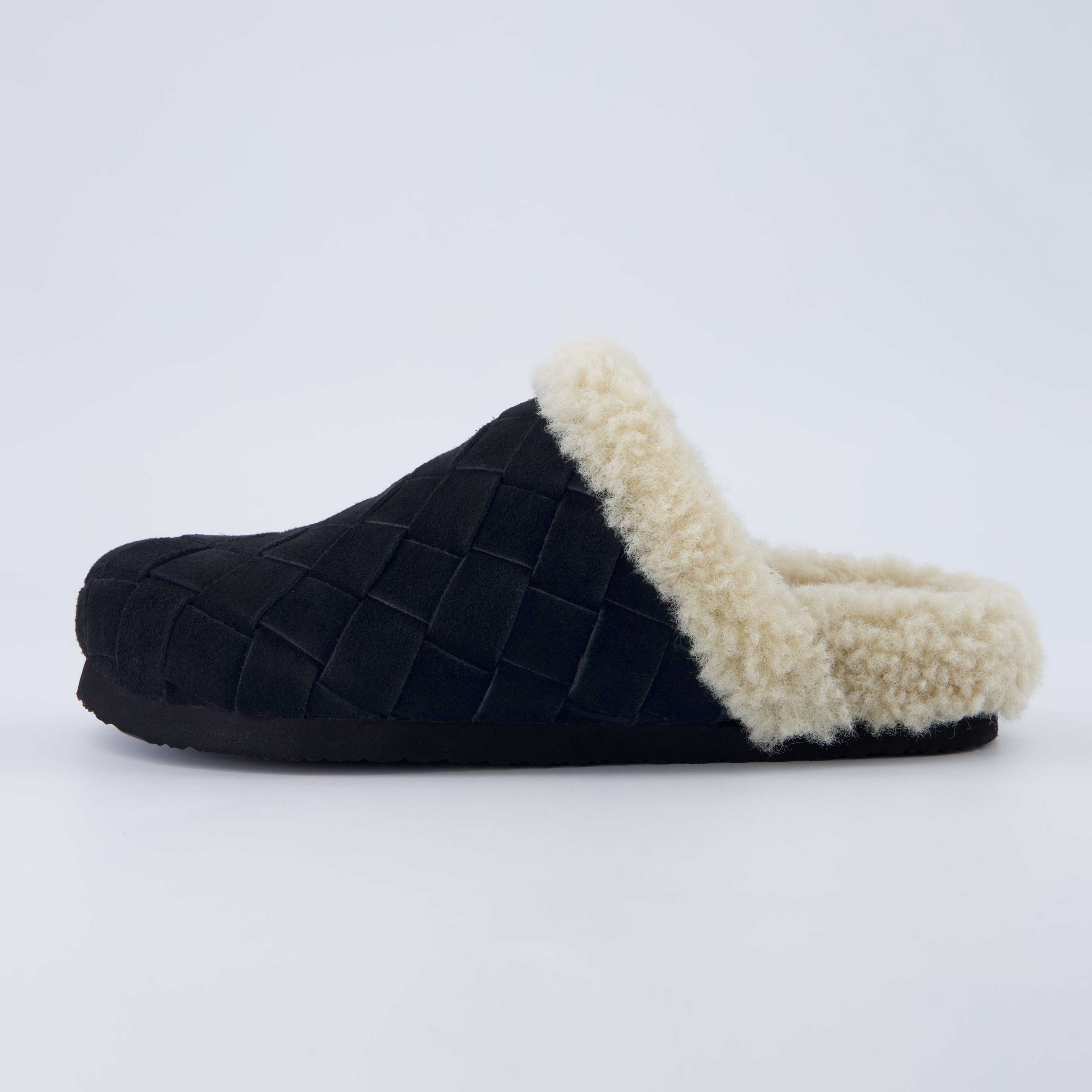 Cliche Suede Slipper Black