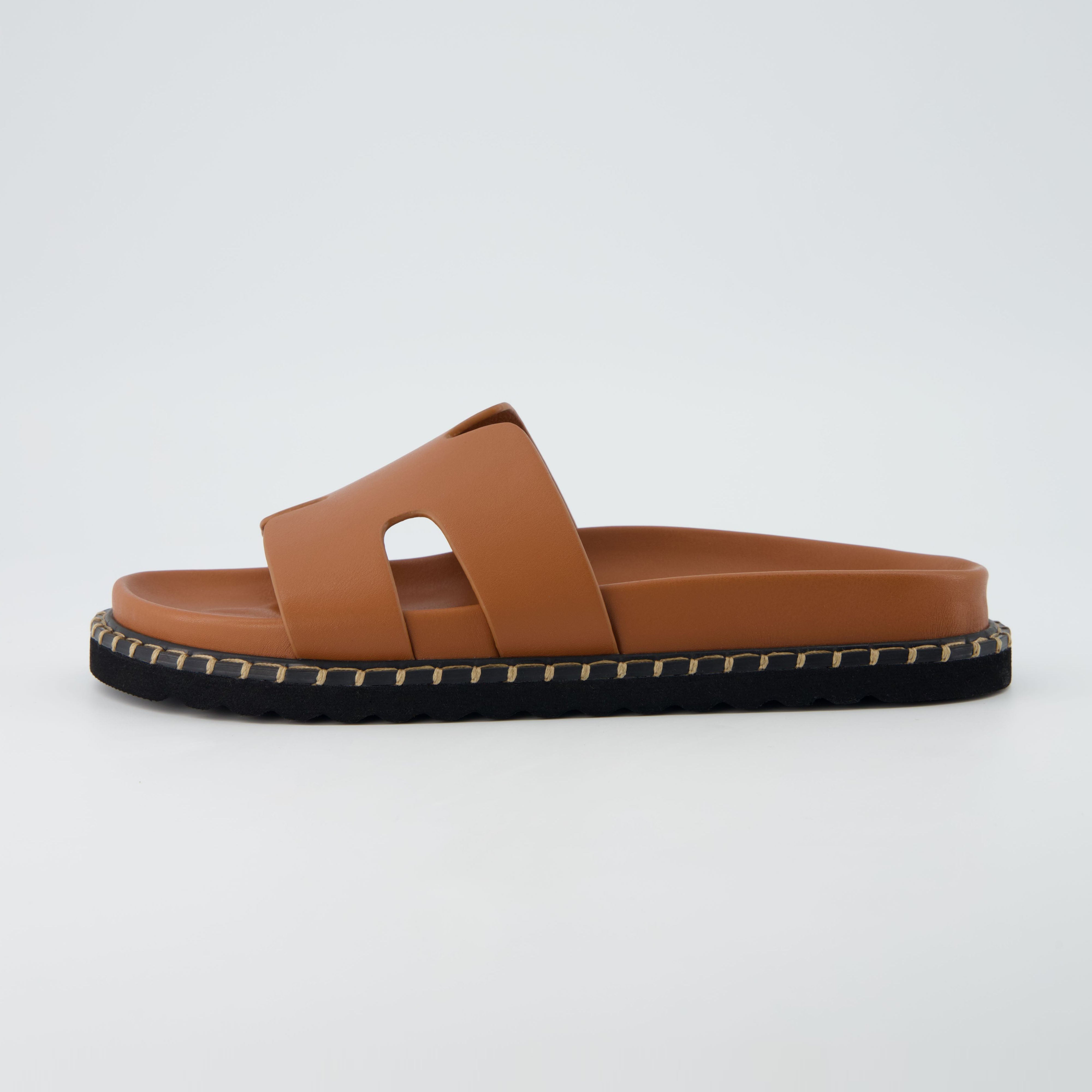 Crisp Women’s Slide Sandal Whiskey